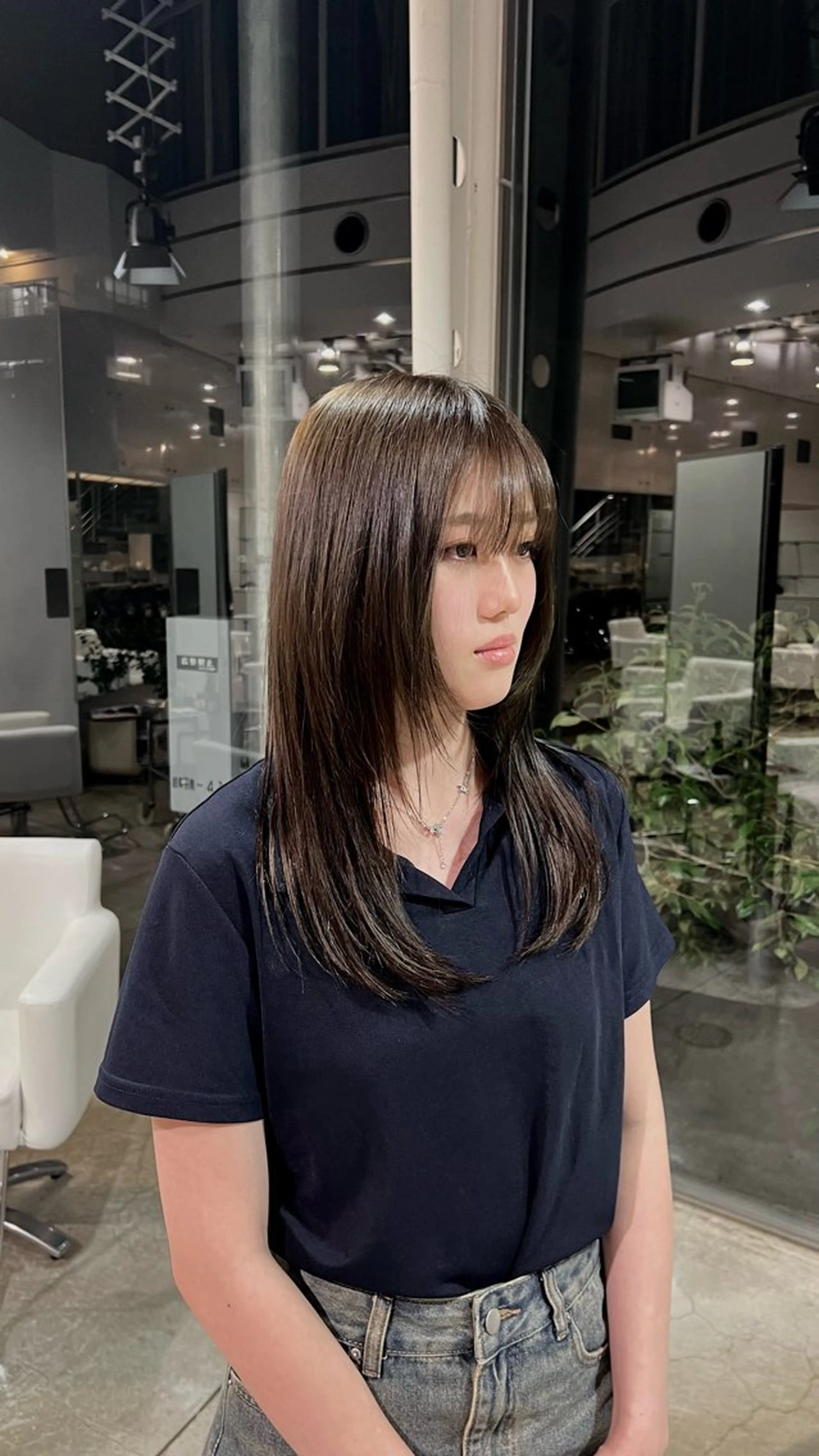 【夜限定クーポン🌙】韓国ヘア🇰🇷レイヤーカット＋透明感カラー🪞＋トリートメント→3850円 無料サービス✨の写真