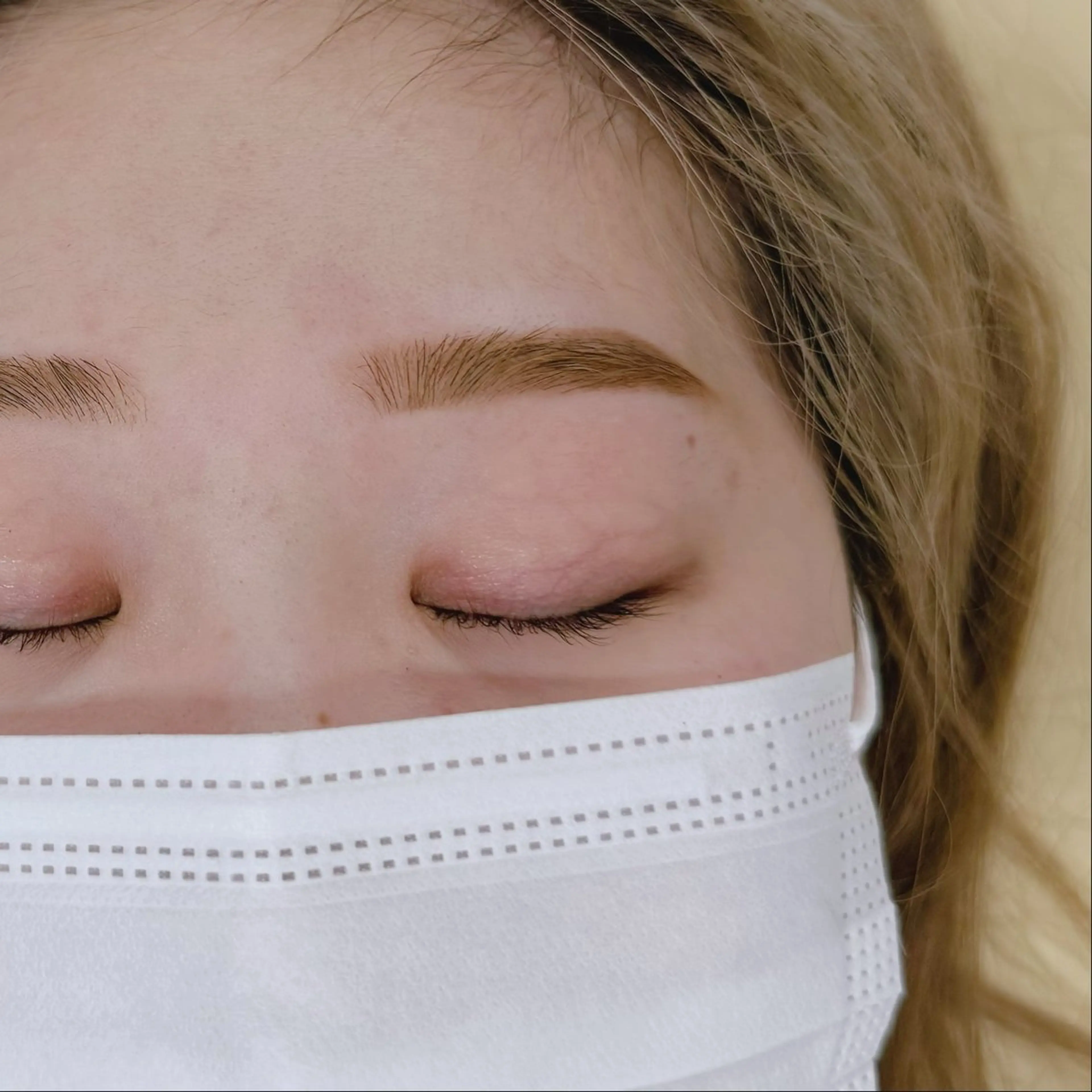 アイブロウ 🐶 IZUMI 🐾の眉毛・アイブロウイメージ