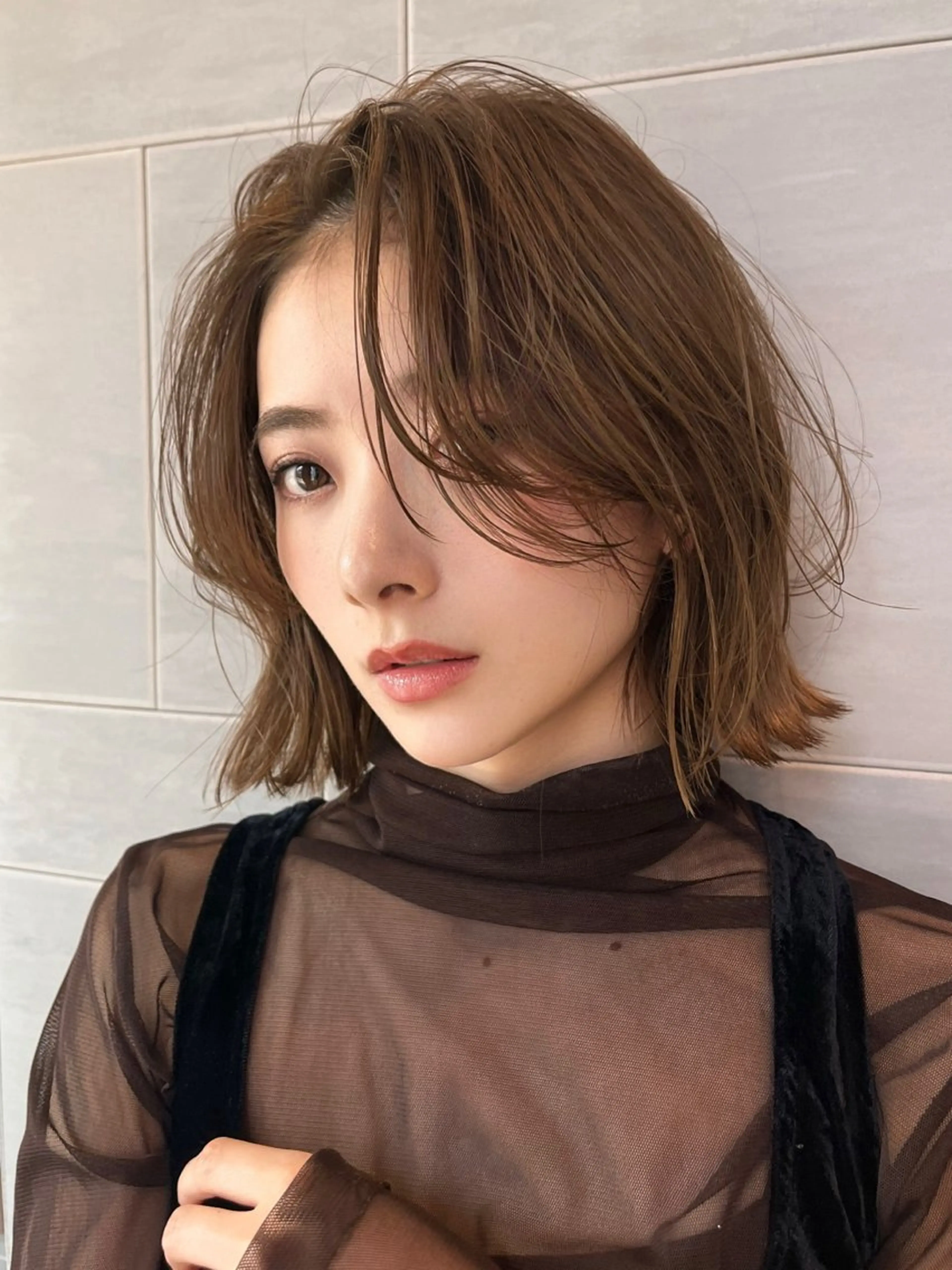 セミロング ボブ くびれヘア レイヤーカット 外ハネヘア カット トリートメント kimitohair所属・渡辺 昇太のヘアスタイル