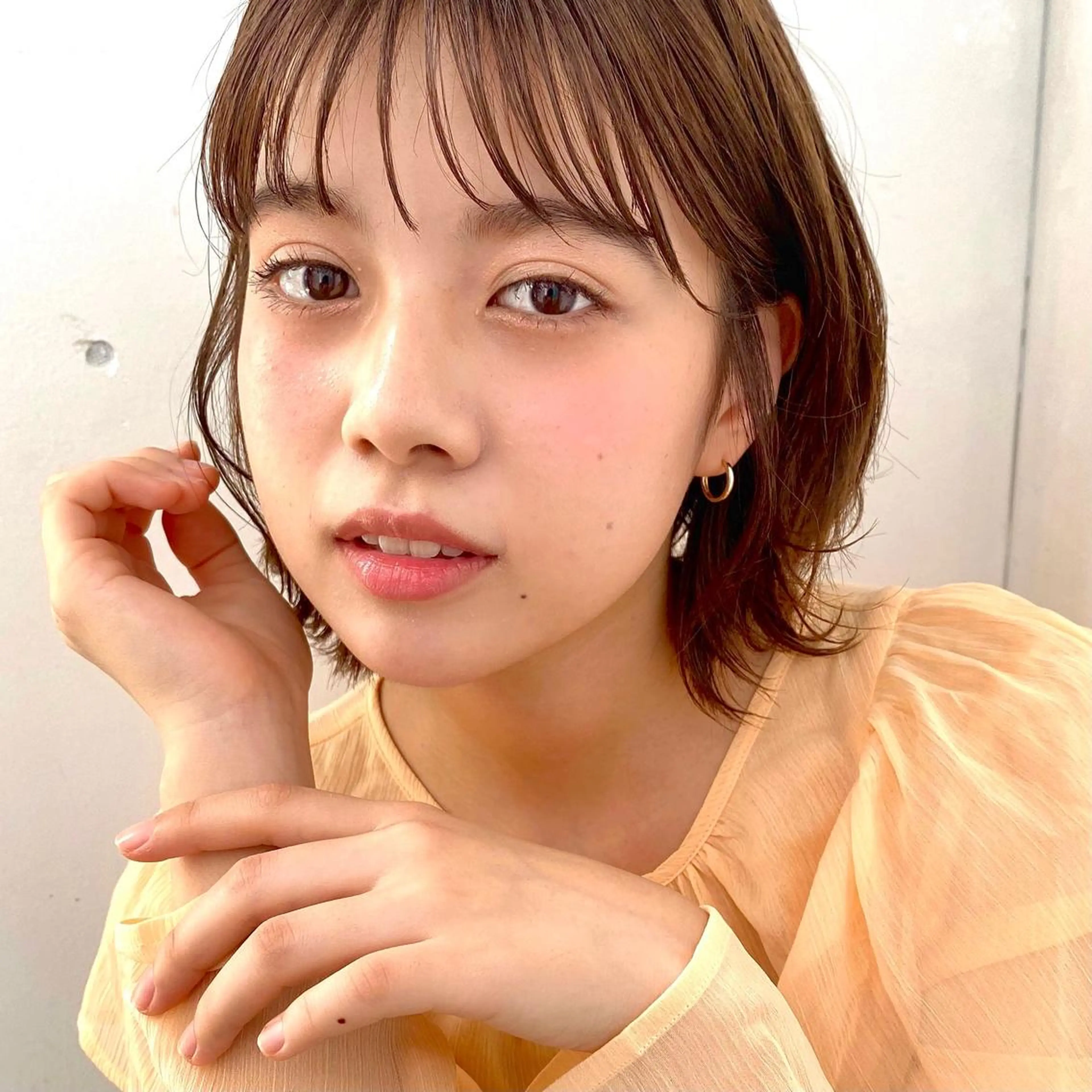 ミディアム カラー ベージュカラー ボブ カット ヘアカラー トリートメント chama レイヤーカットのヘアスタイル