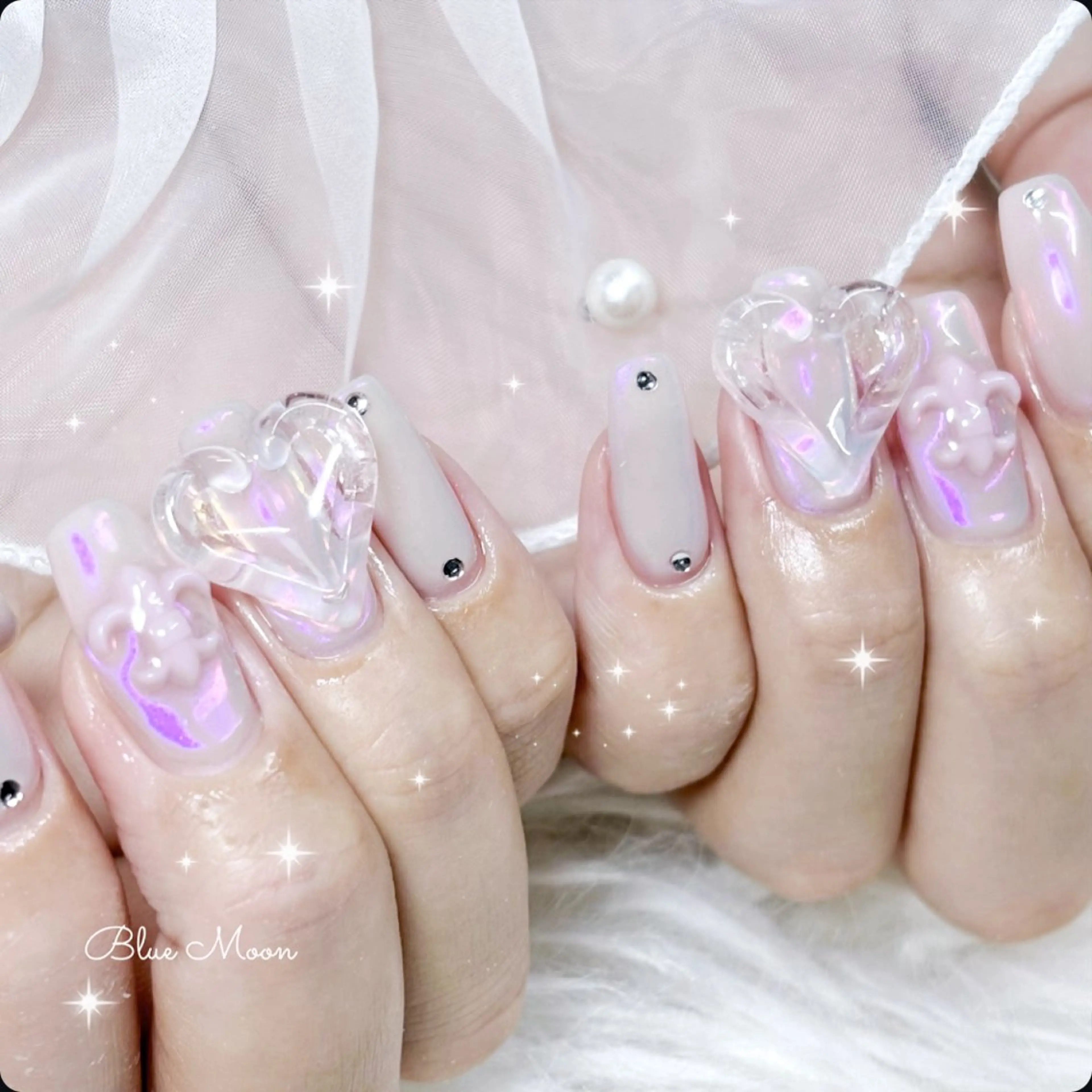 ネイル ハート ストーンネイル ハンドネイル フットネイル ハンドケア nail salon Blue Moonのネイルデザイン