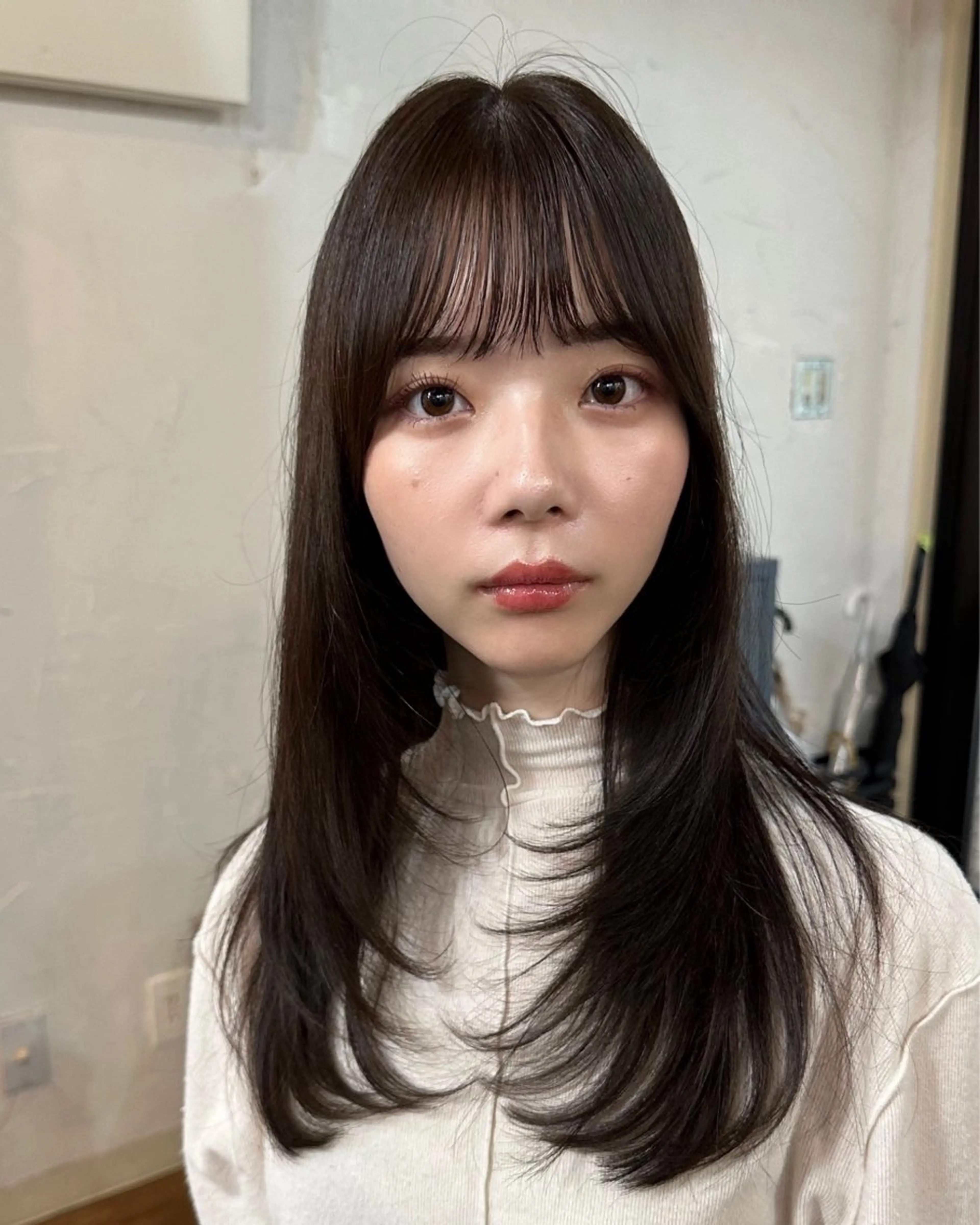 ロング カラー くびれヘア 顔周りカット 韓国風ヘア レイヤーカット ロング カット ヘアカラー トリートメント フリーランス所属・韓国ヘア レイヤー くびれヘアMATSUのヘアスタイル