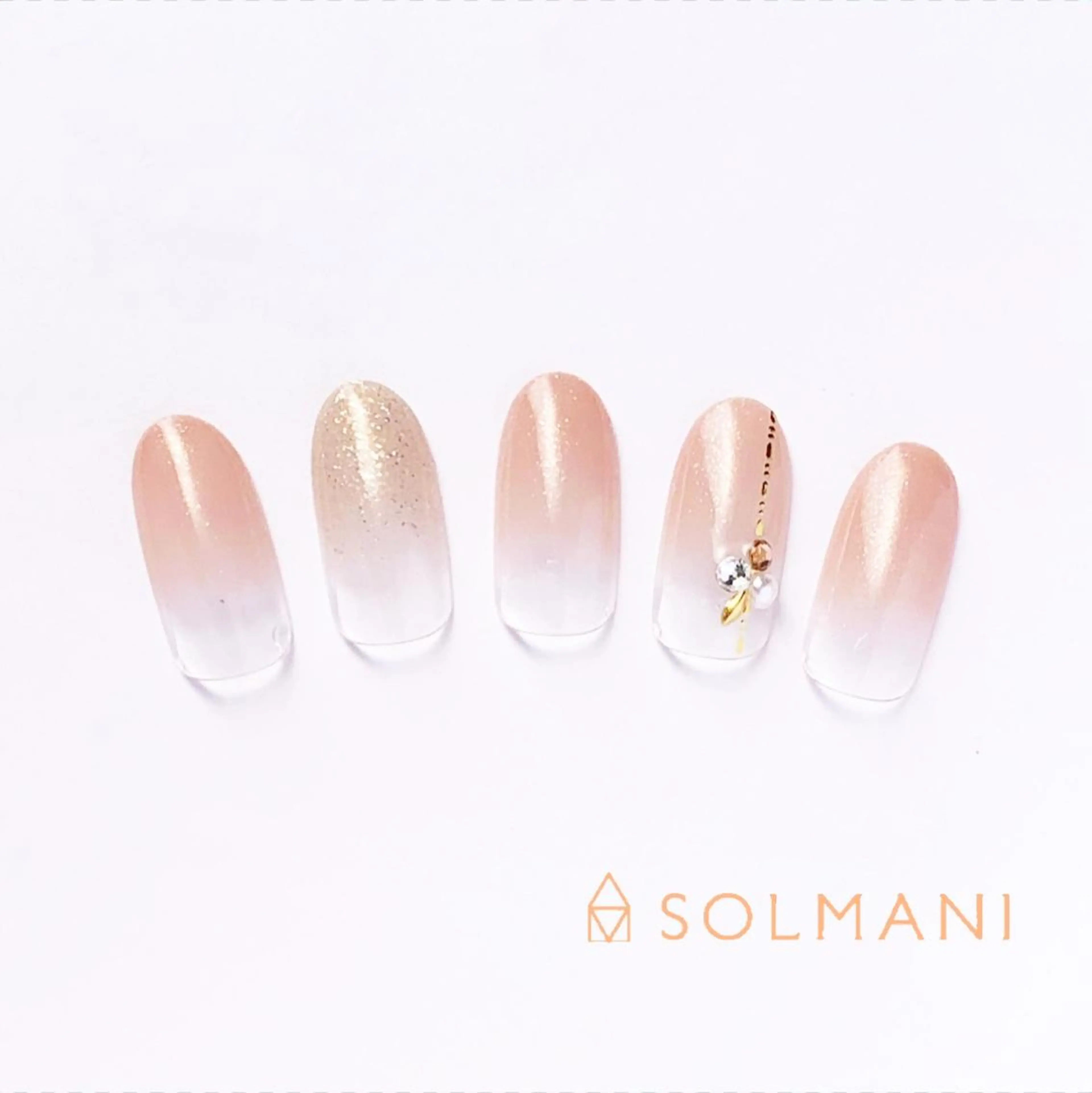 ネイル グラデーション シンプルネイル SOLMANI 予約担当のネイルデザイン