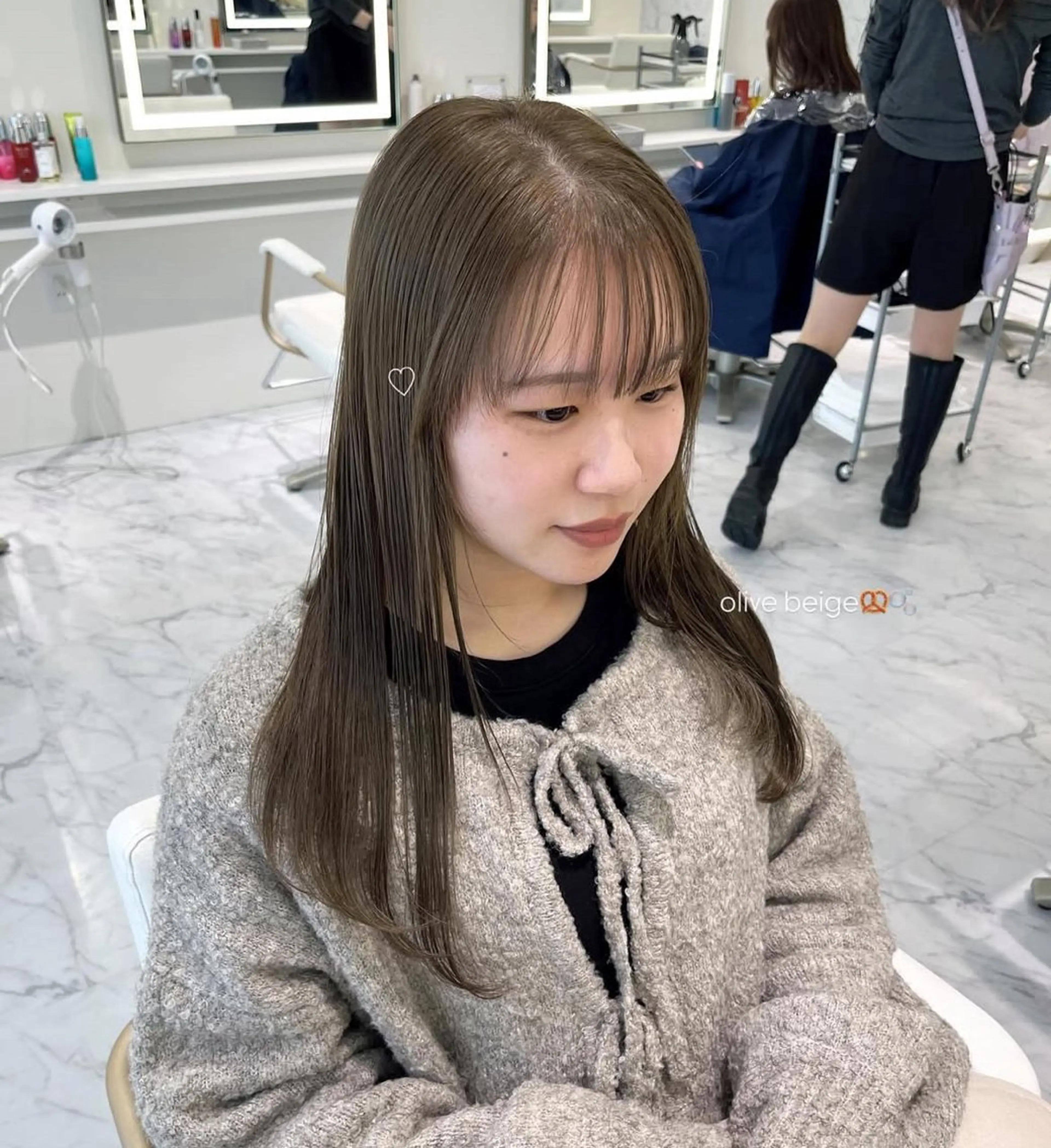 ロング カラー ベージュカラー ヘアカラー ParveMix 🌝🫧山本 玲南のヘアスタイル