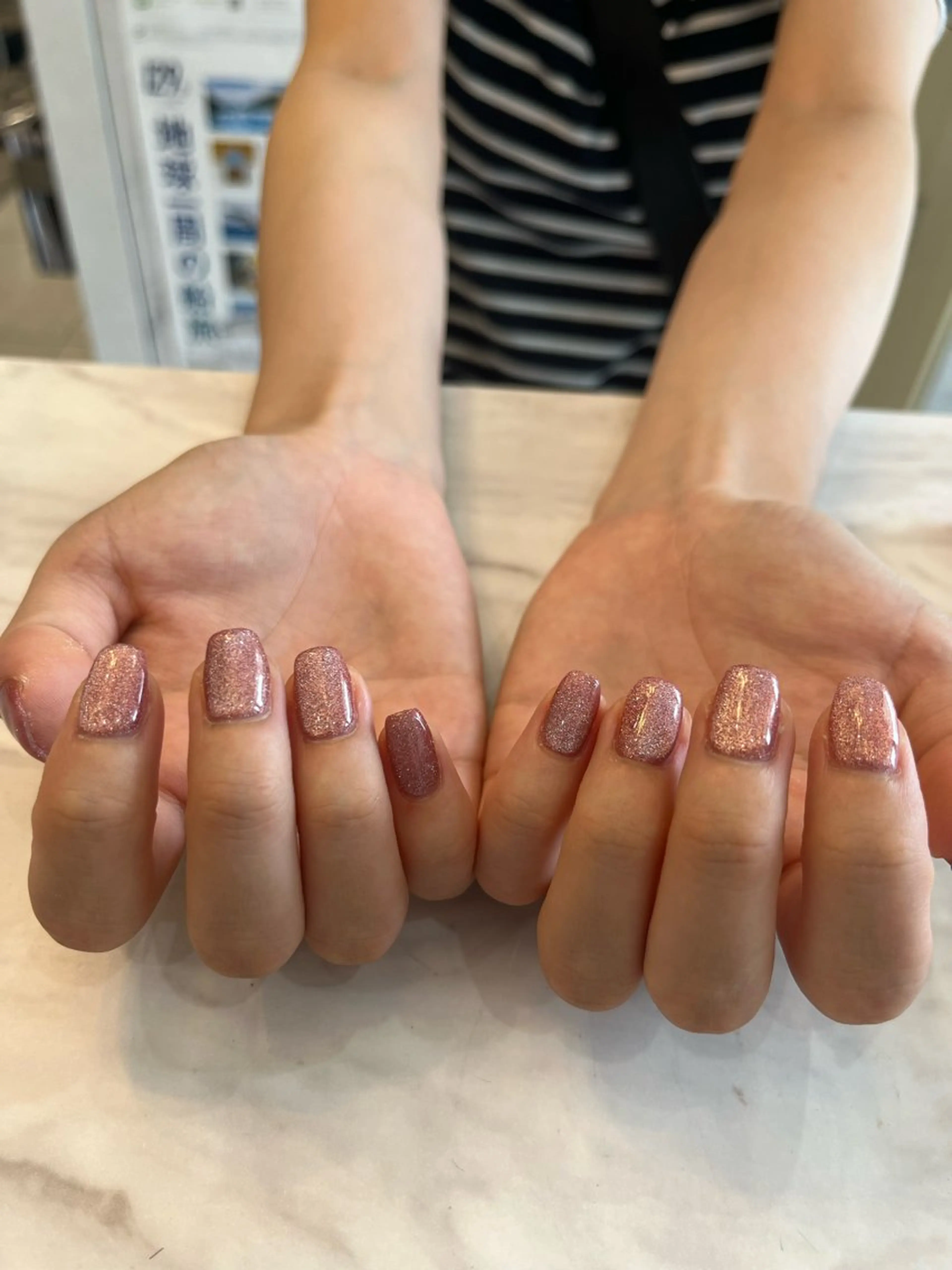 ネイル ラメ(グリッター) マグネットネイル arl Nail💅日置友梨のネイルデザイン