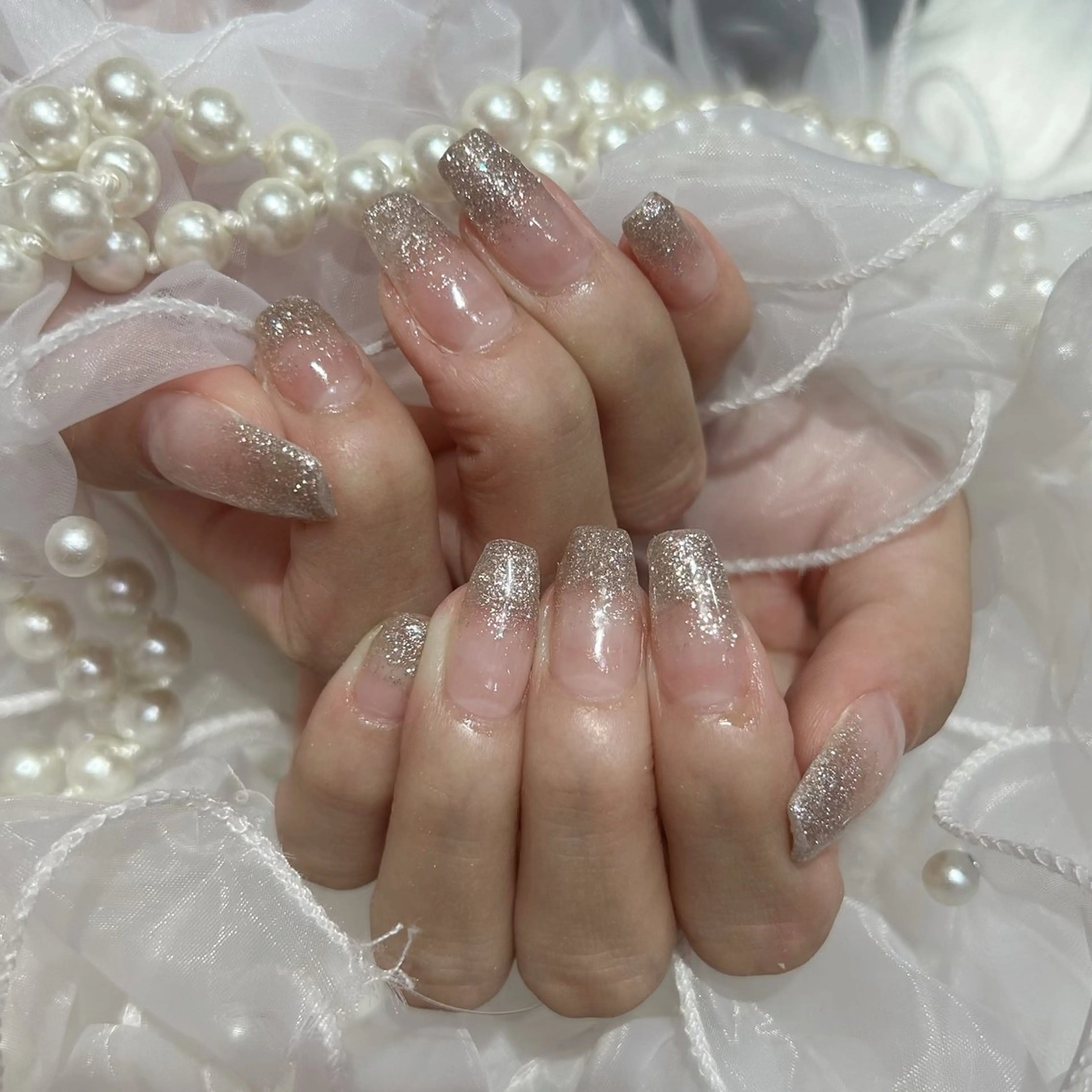 ネイル グラデーション ラメ(グリッター) ラメグラデーション ハンドネイル WISTERIA ayumiのネイルデザイン