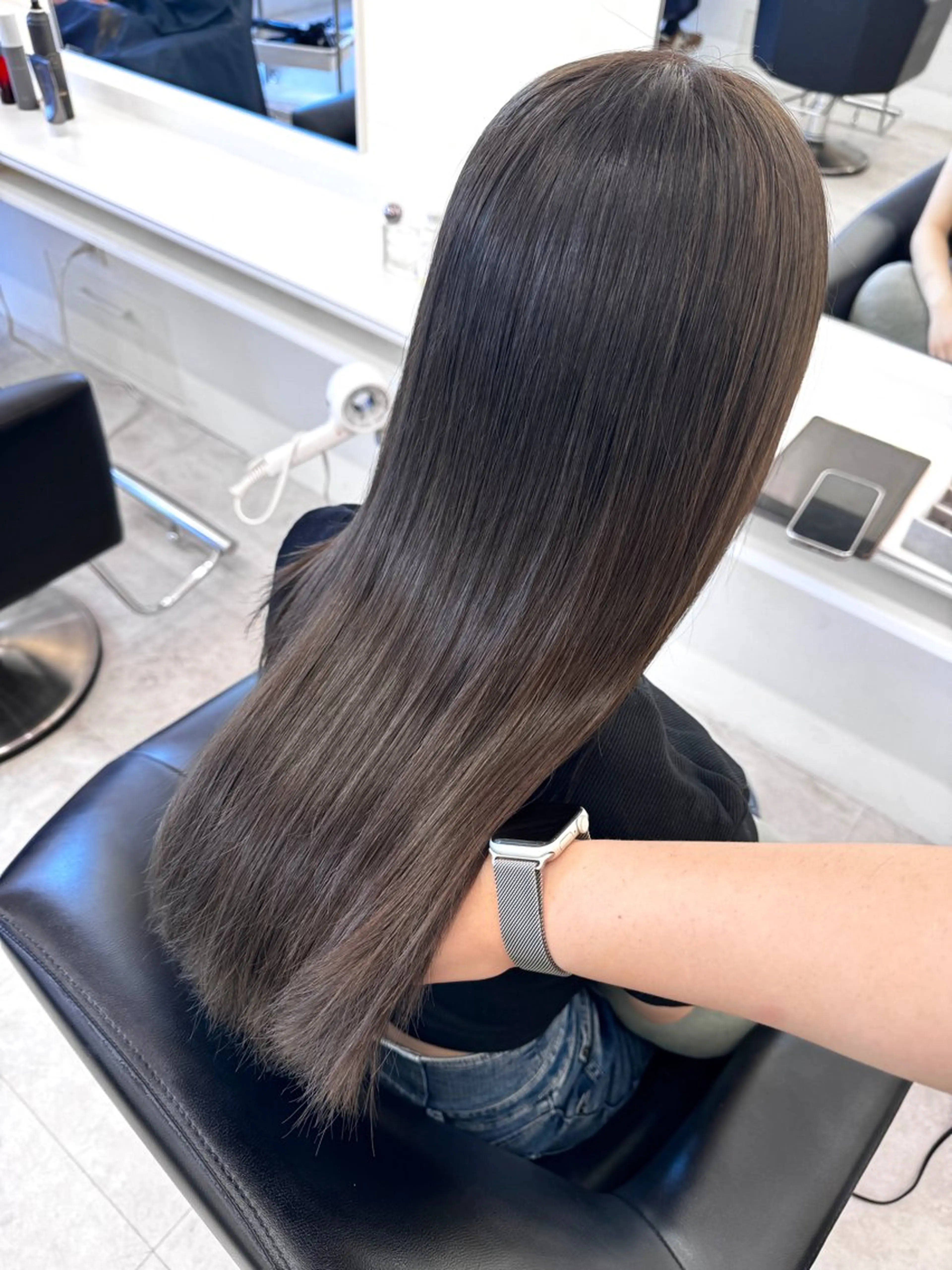 ロング カラー カット ヘアカラー ParveMix NANOのヘアスタイル