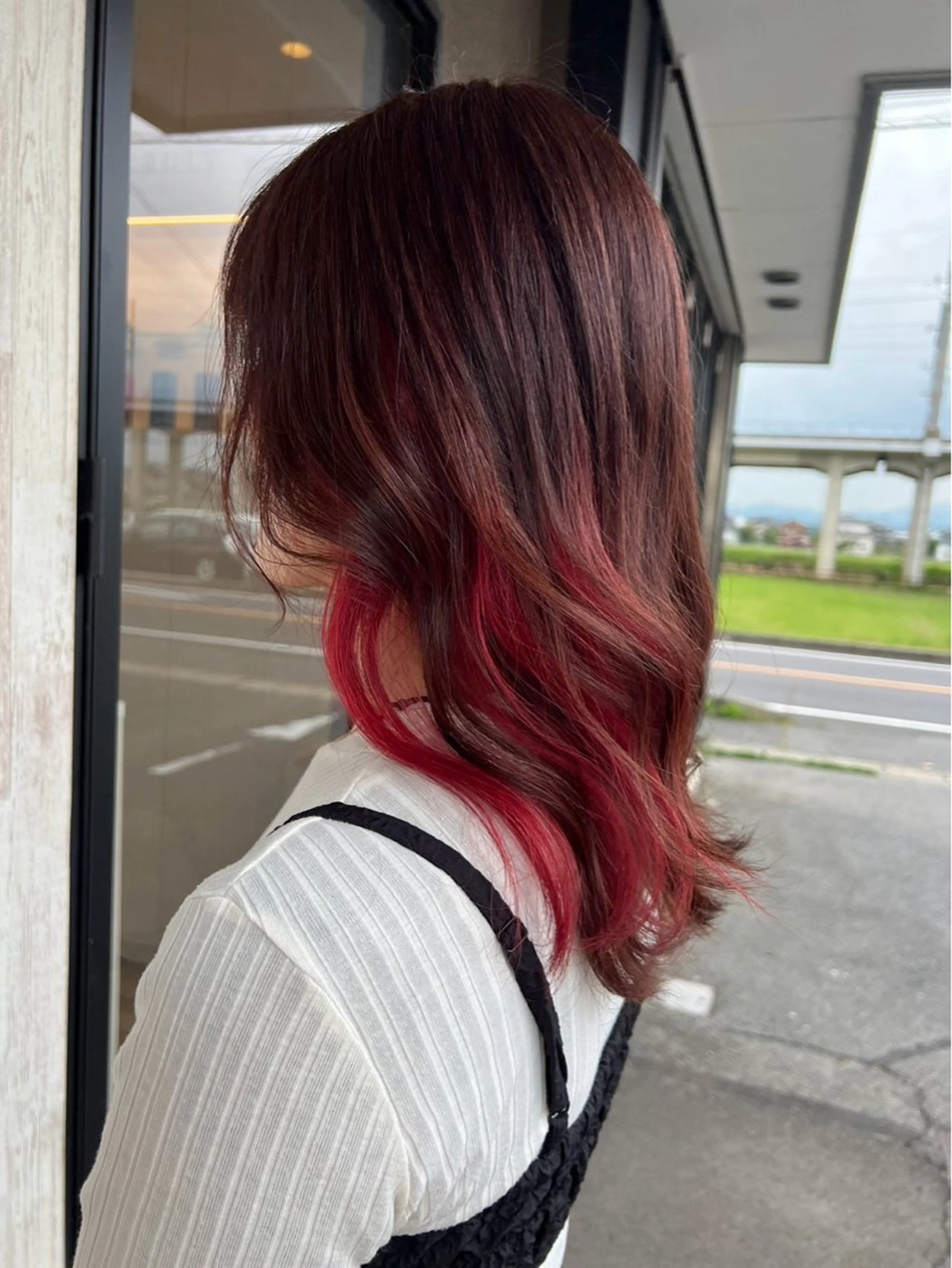 ミディアム カラー ヘアカラー レイビューティー豊田 丸山店アシスタントのヘアスタイル