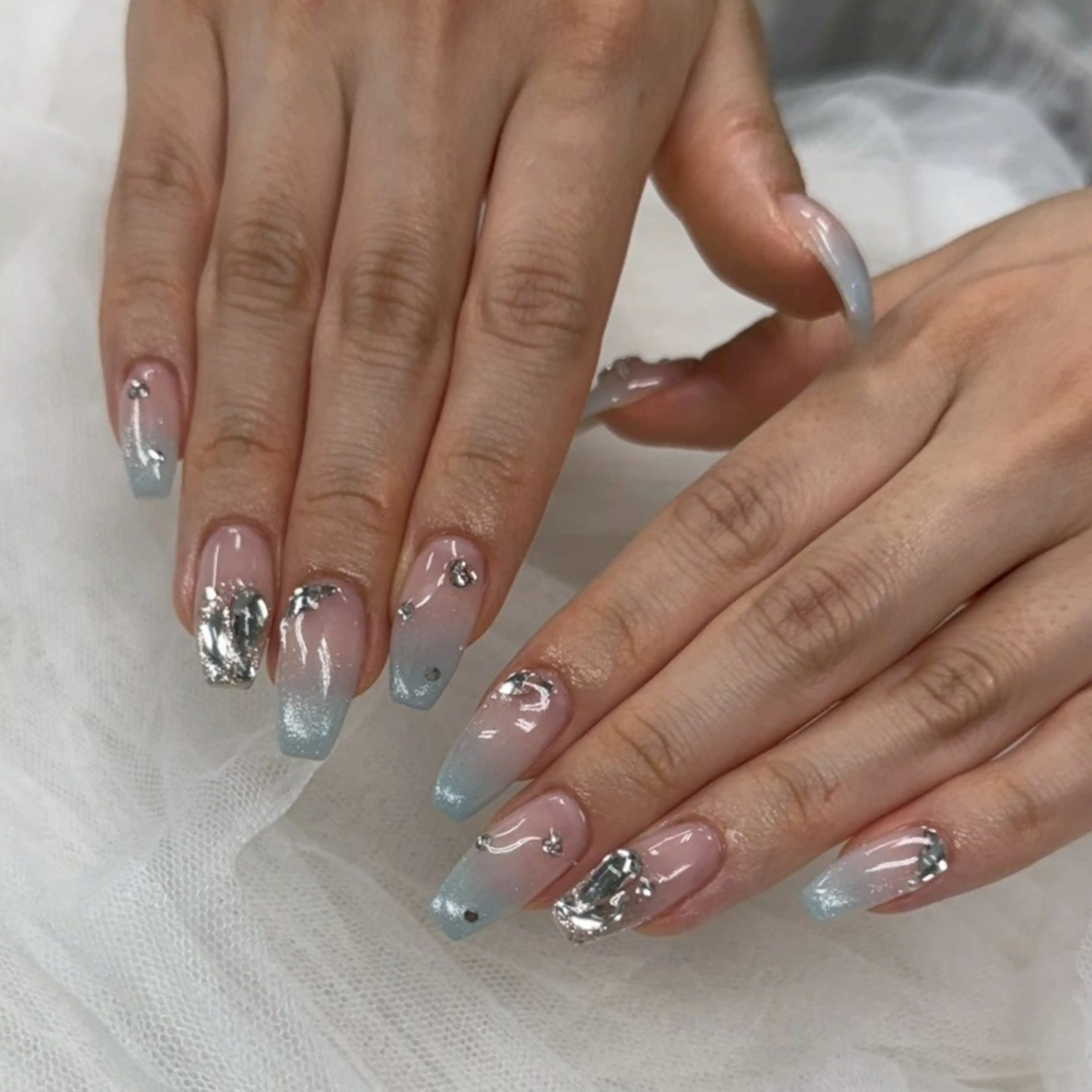 ネイル SHI ONのネイルデザイン