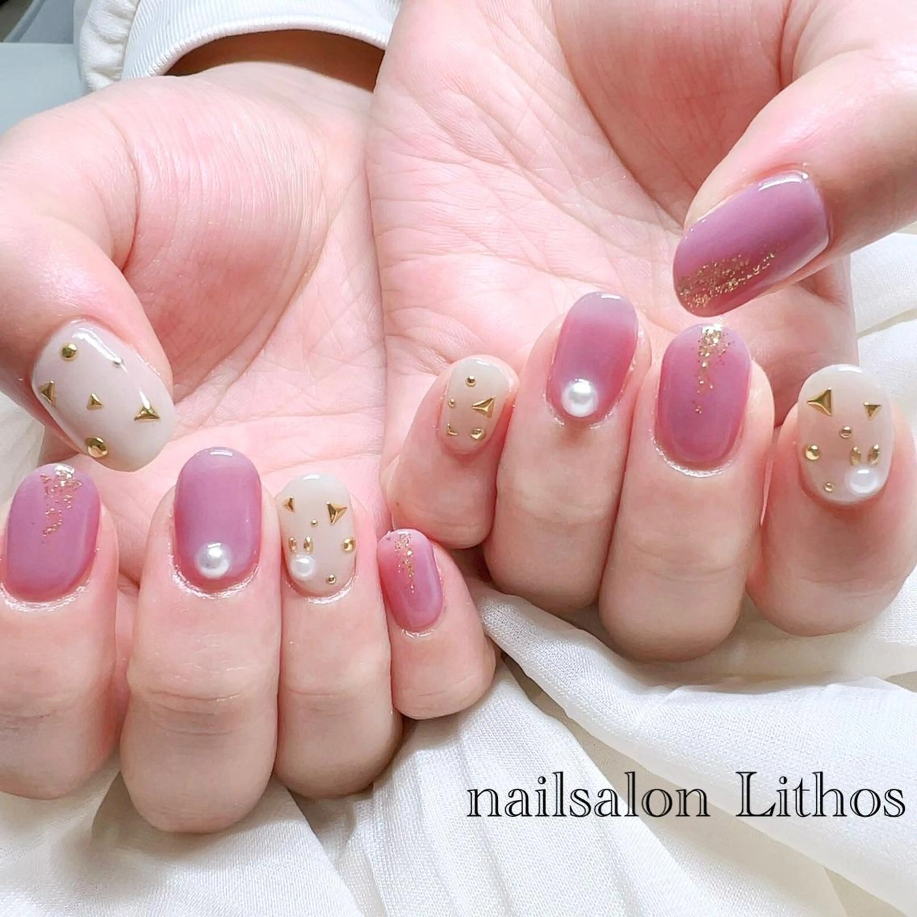 ネイル パープル ハンドネイル nailsalon Lithos所属・nailsalon Recontreのネイルデザイン