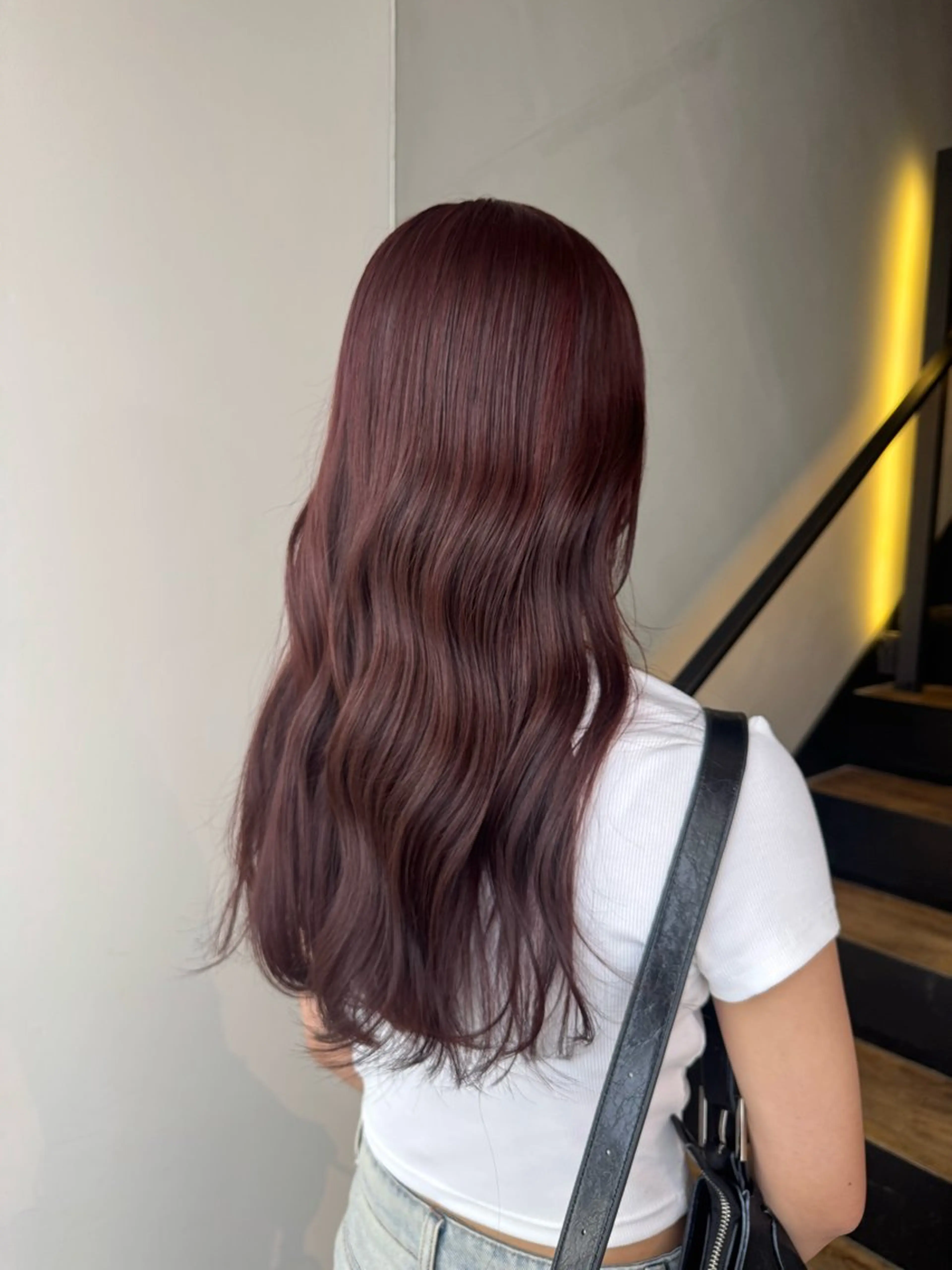 ロング ヘアカラー SEAM所属・詩音 ／札幌美容師のヘアスタイル