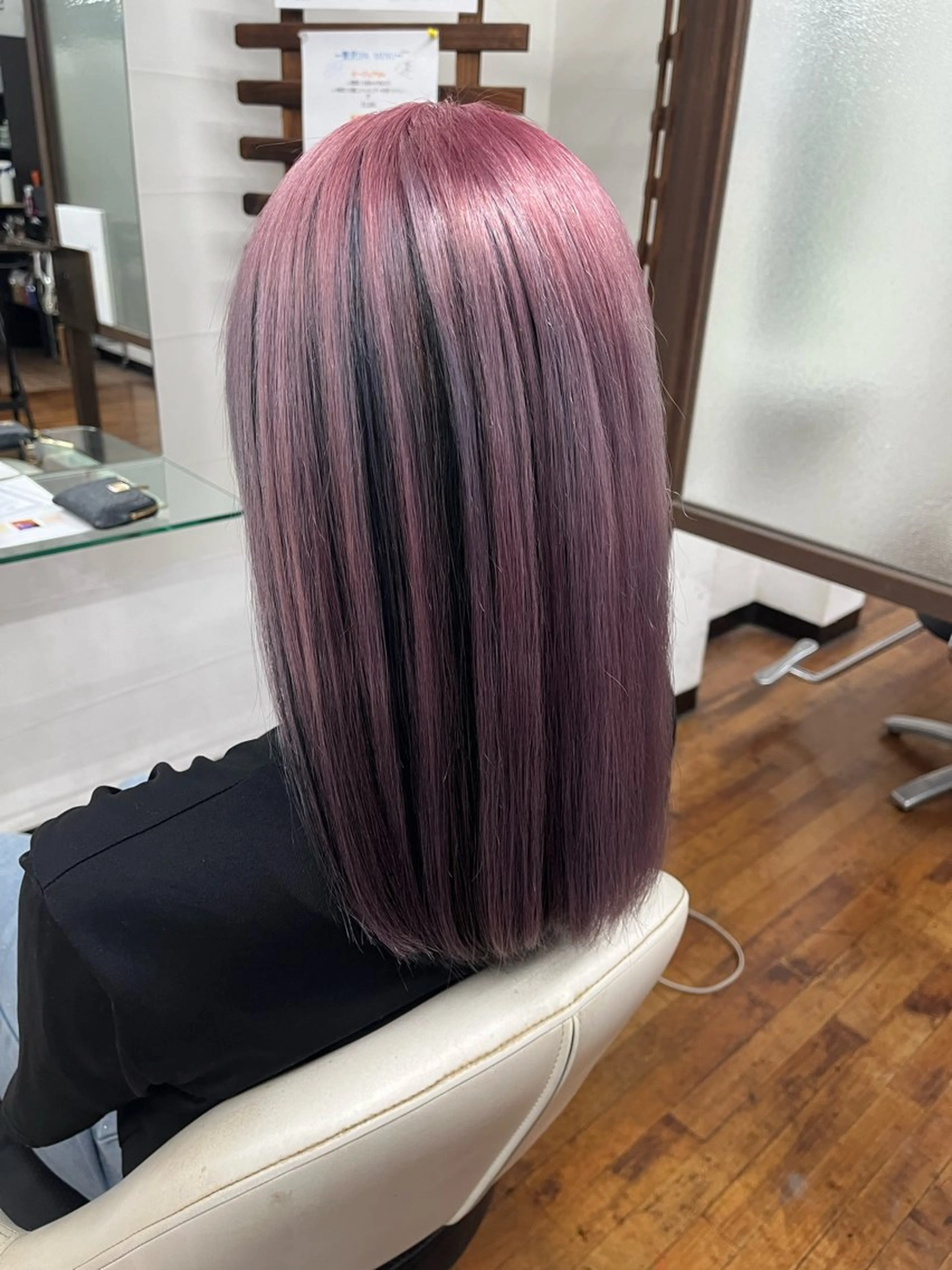 ミディアム ヘアメイクオレンジ　tre所属・隈本 崇真のヘアスタイル