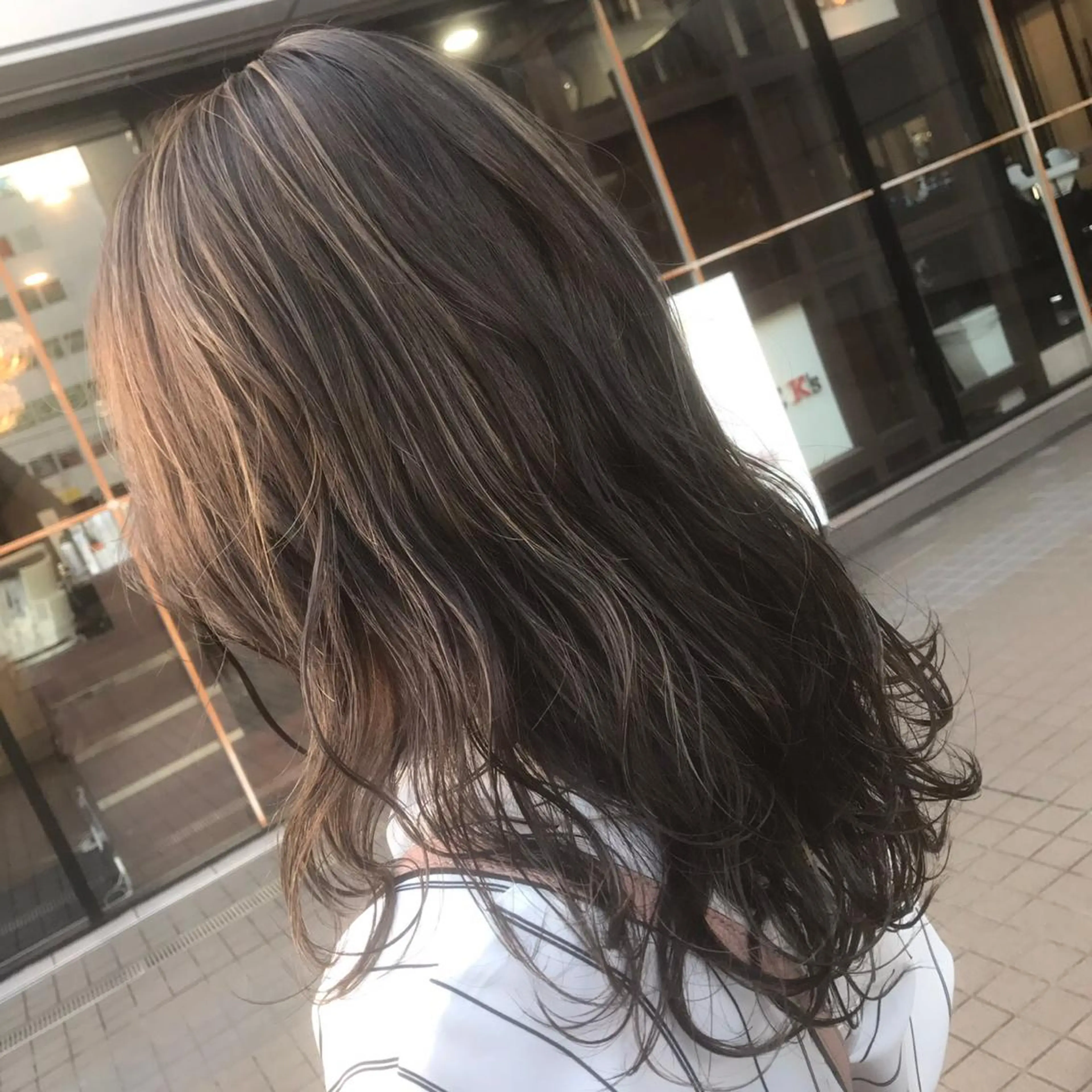 ロング カラー 外国人風カラー カット ヘアカラー トリートメント ❣️モードケイズ塚口 和田一将のヘアスタイル
