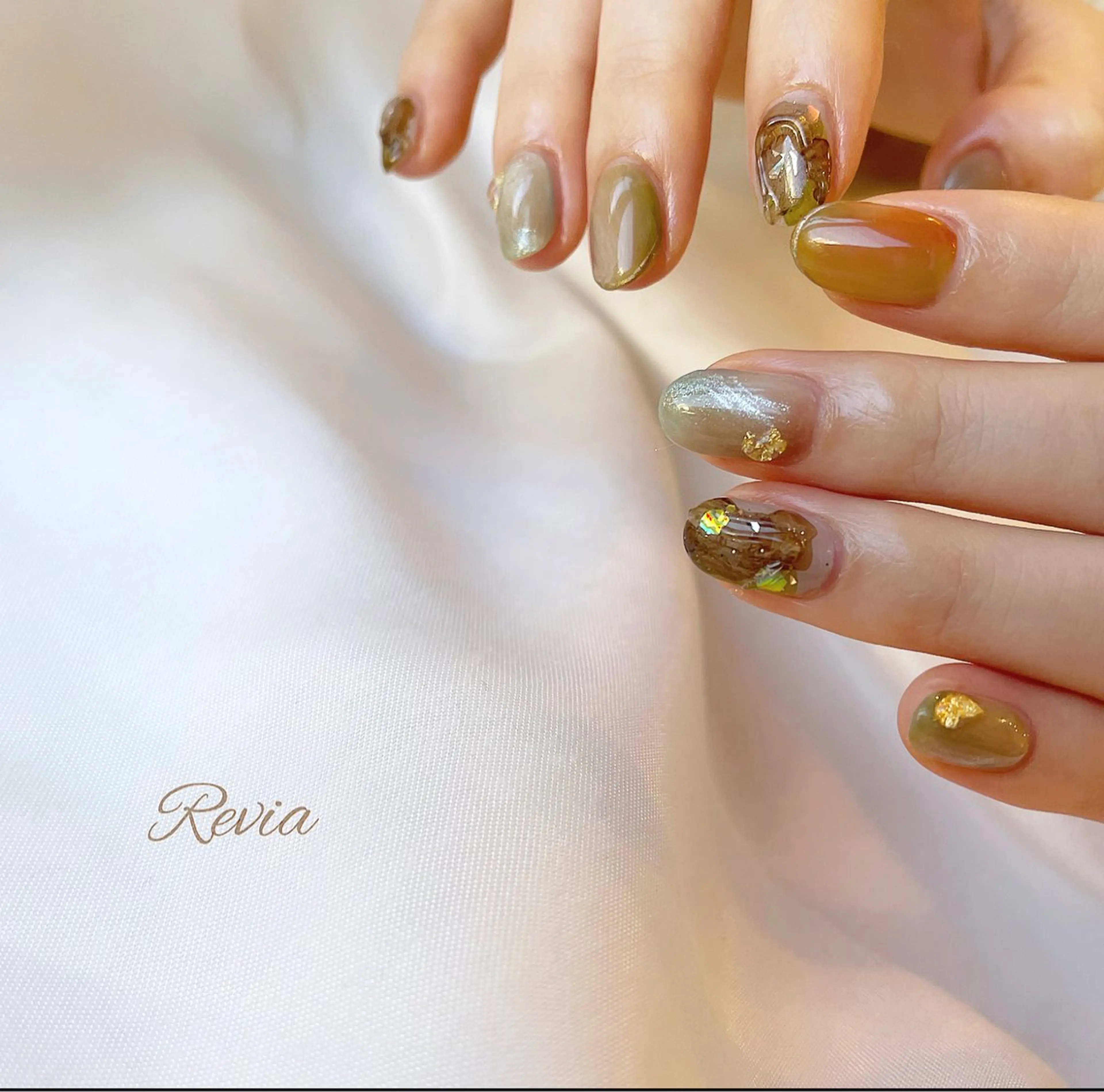 ネイル ハンドネイル revia所属・ERI Nailistのネイルデザイン