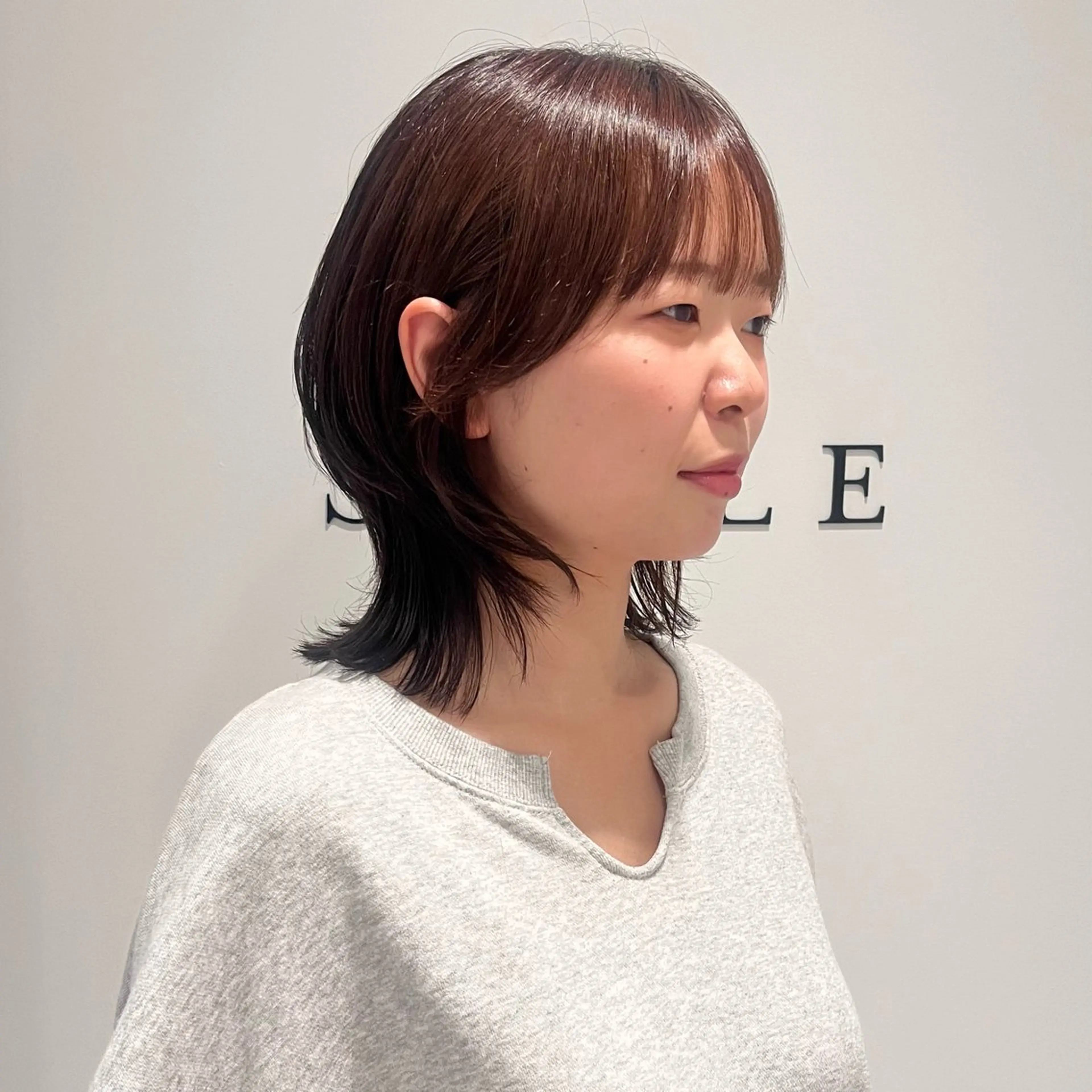 ミディアム カット STYLE 相模大野のヘアスタイル