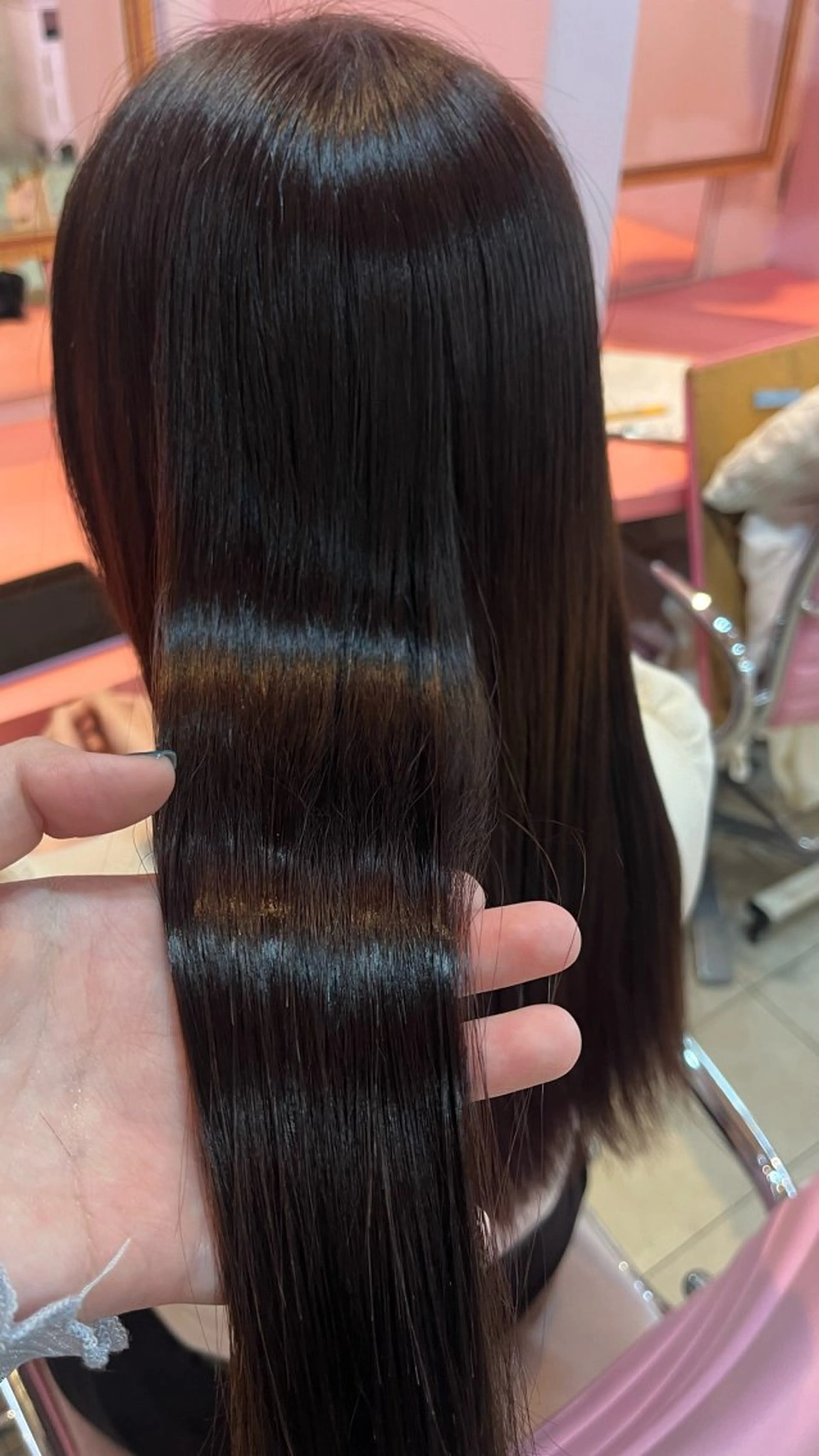 ロング MienePink所属・椎名 海咲のヘアスタイル