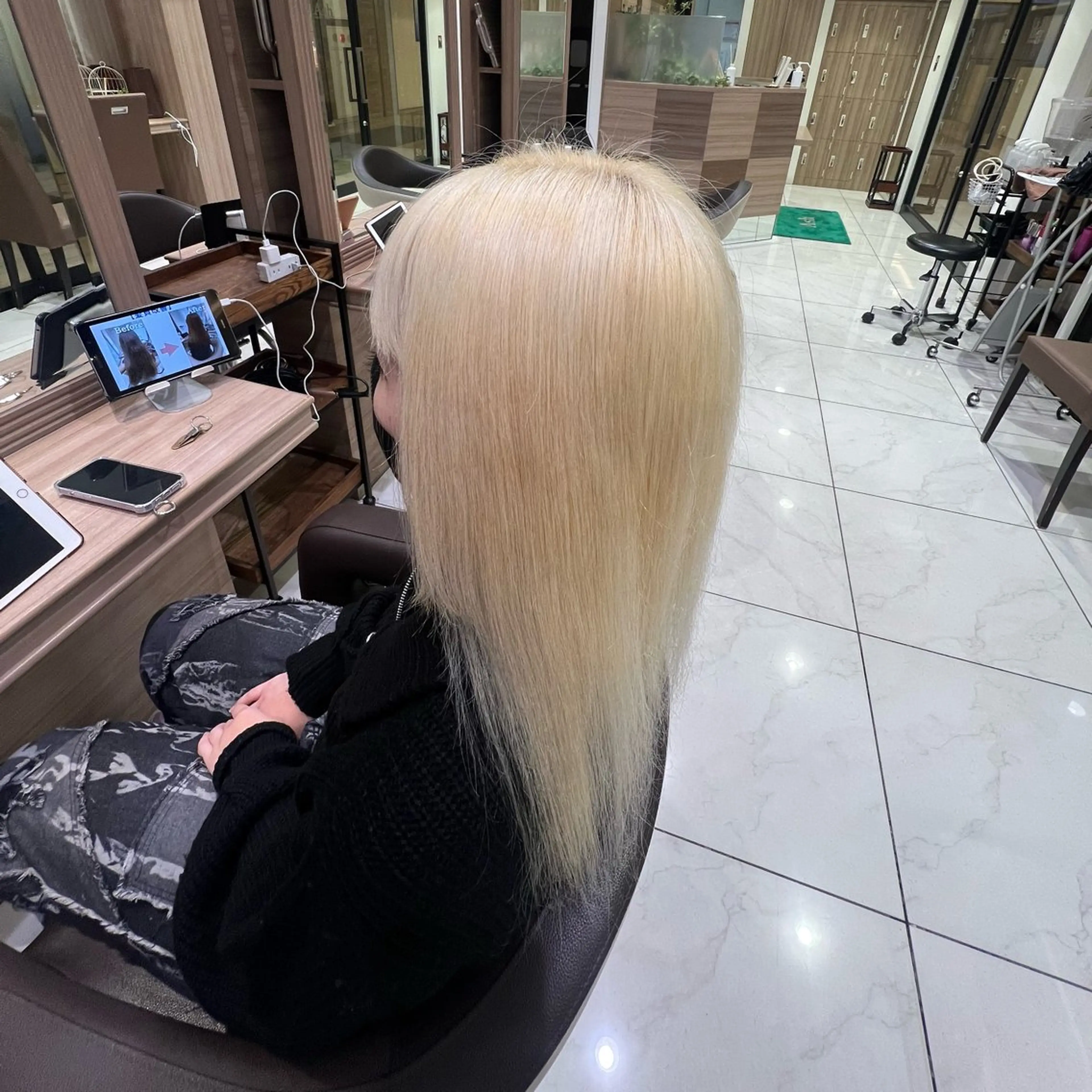 ロング カラー 極艶ハイトーン 💎りゅうやのヘアスタイル