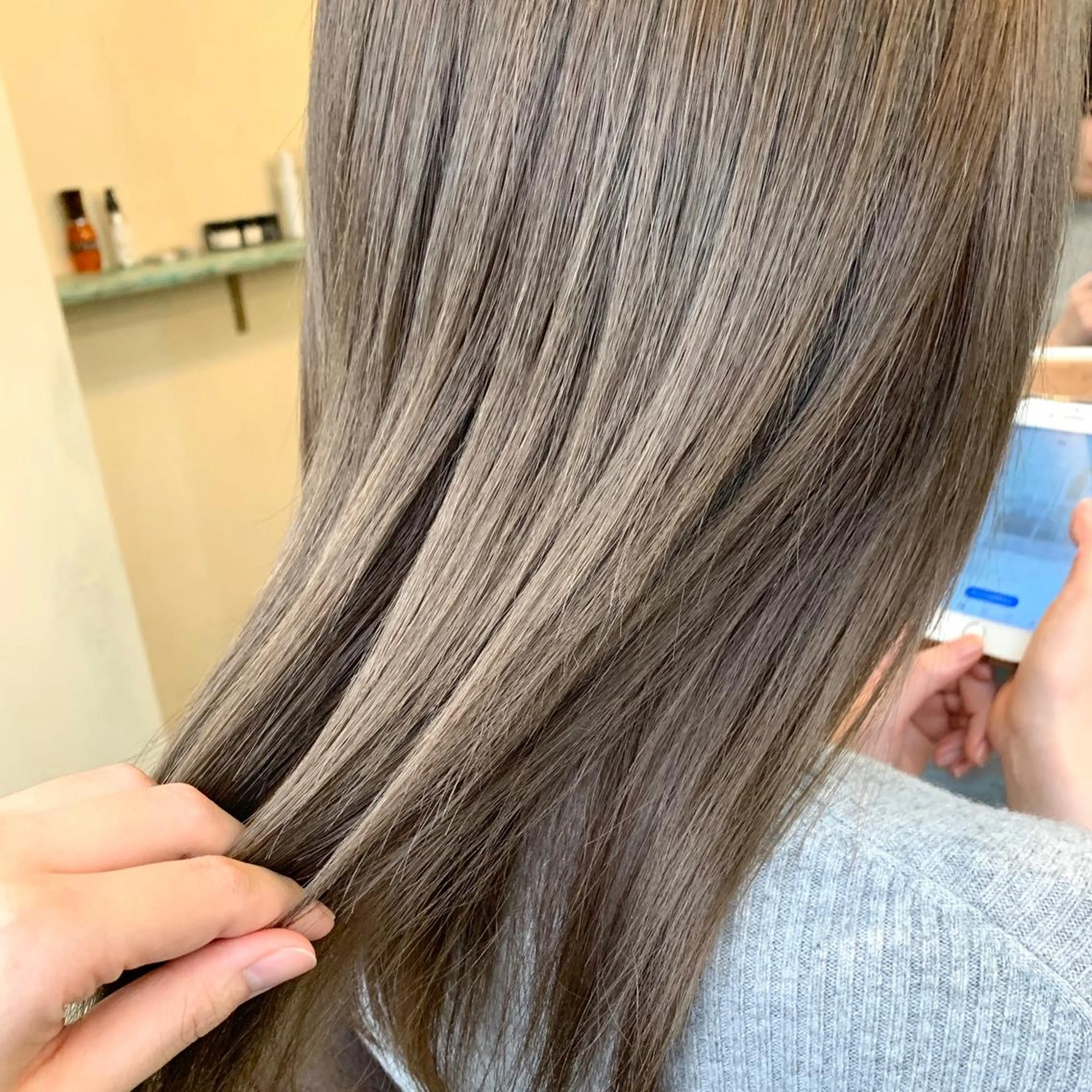 セミロング カラー ヘアアレンジ カット ヘアカラー トリートメント merci.所属・🌻あいり merci.🌻のヘアスタイル