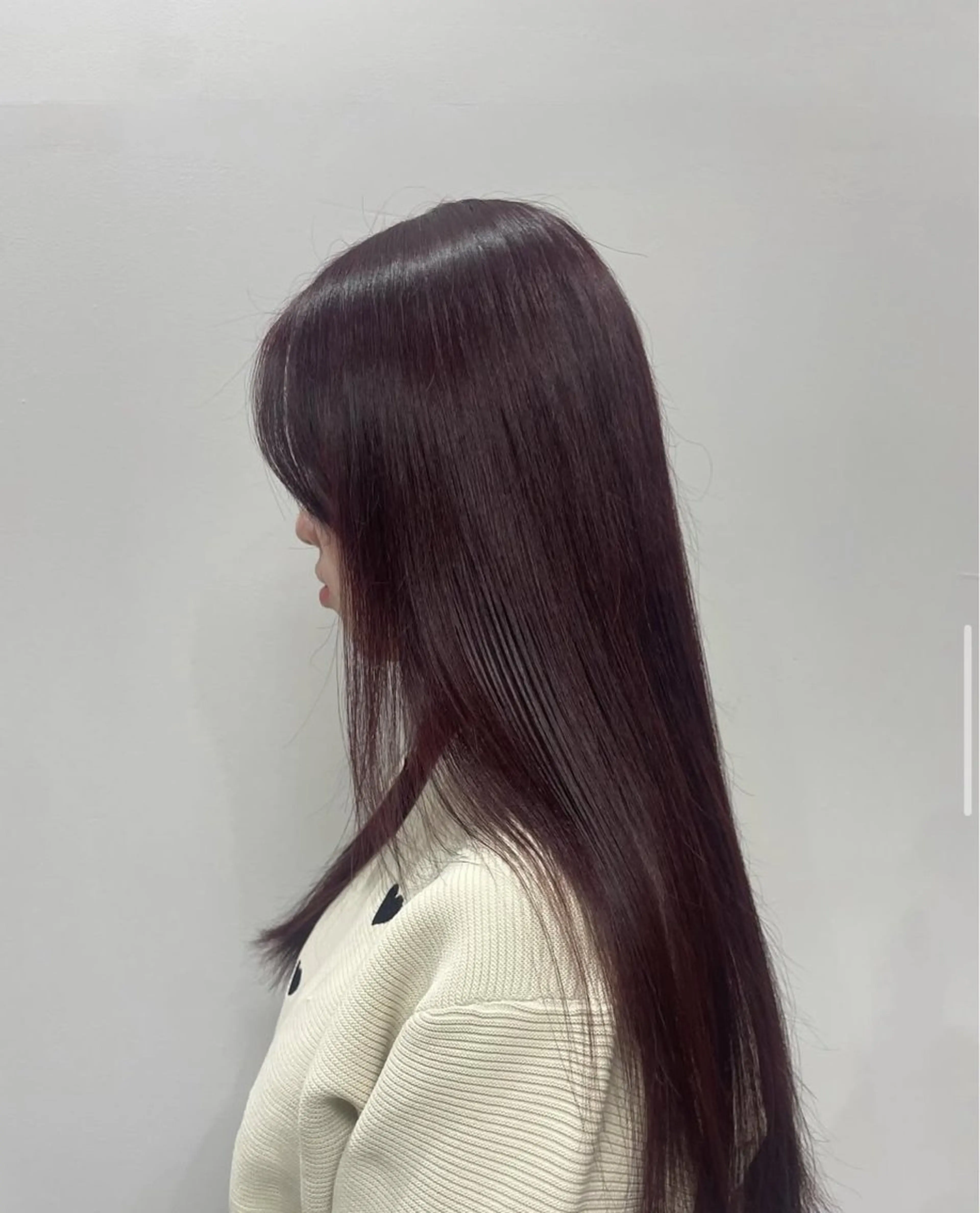 ロング 横田 凜子のヘアスタイル
