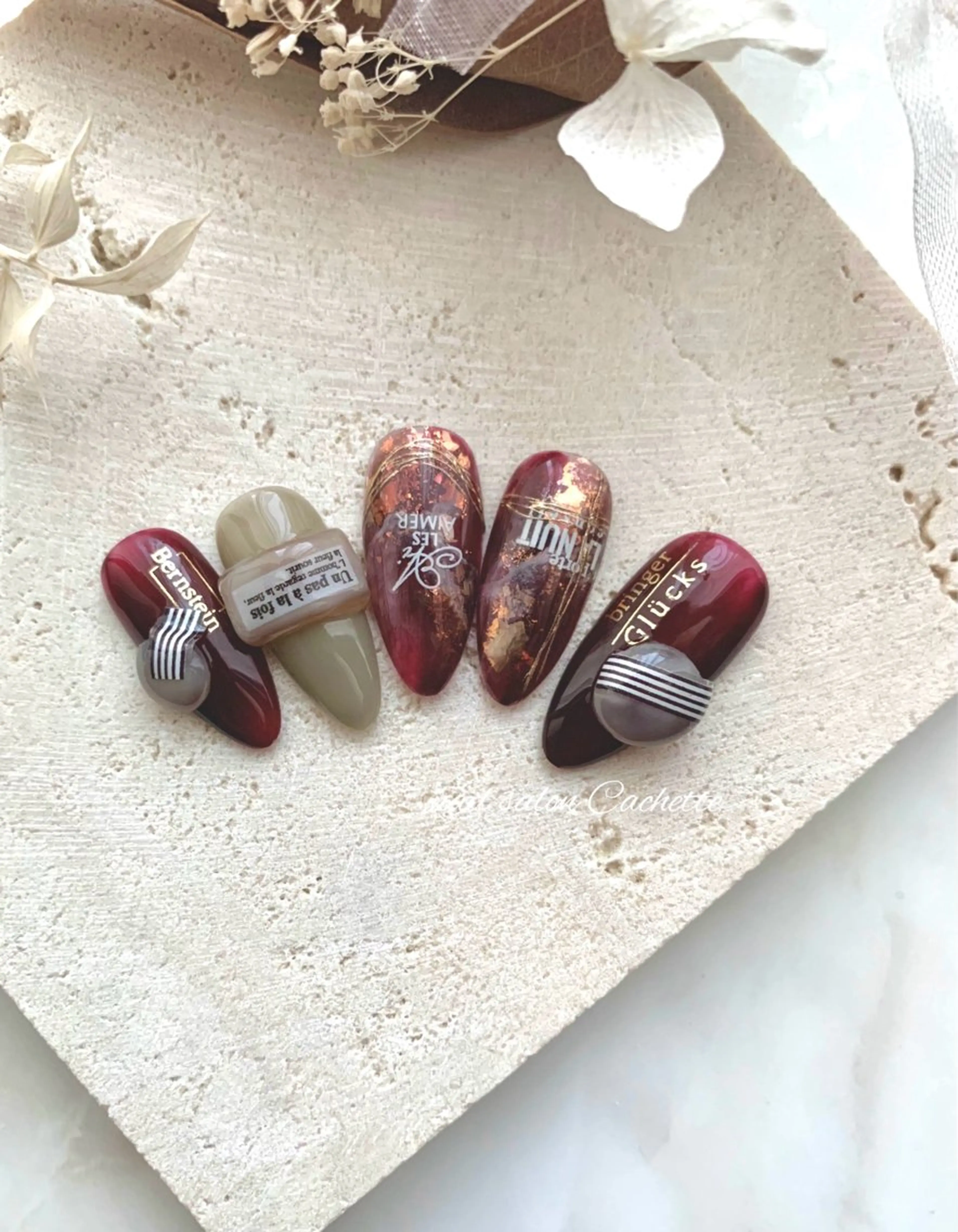 ネイル ✧Cachette✧ YUKARIのネイルデザイン