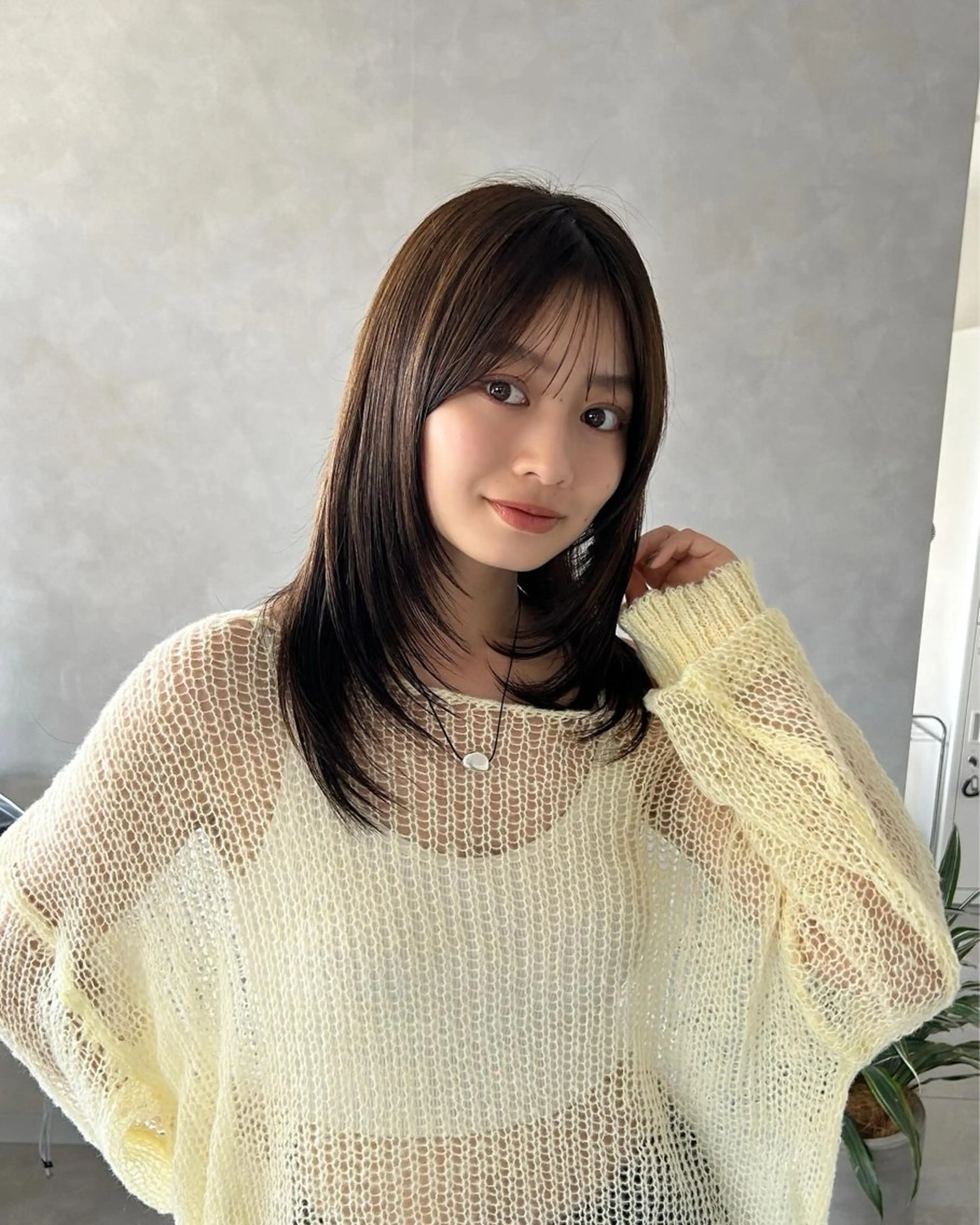 ミディアム レイヤーカット カット ヘアカラー ❤️ショートカット ・顔周りカット❤️のヘアスタイル