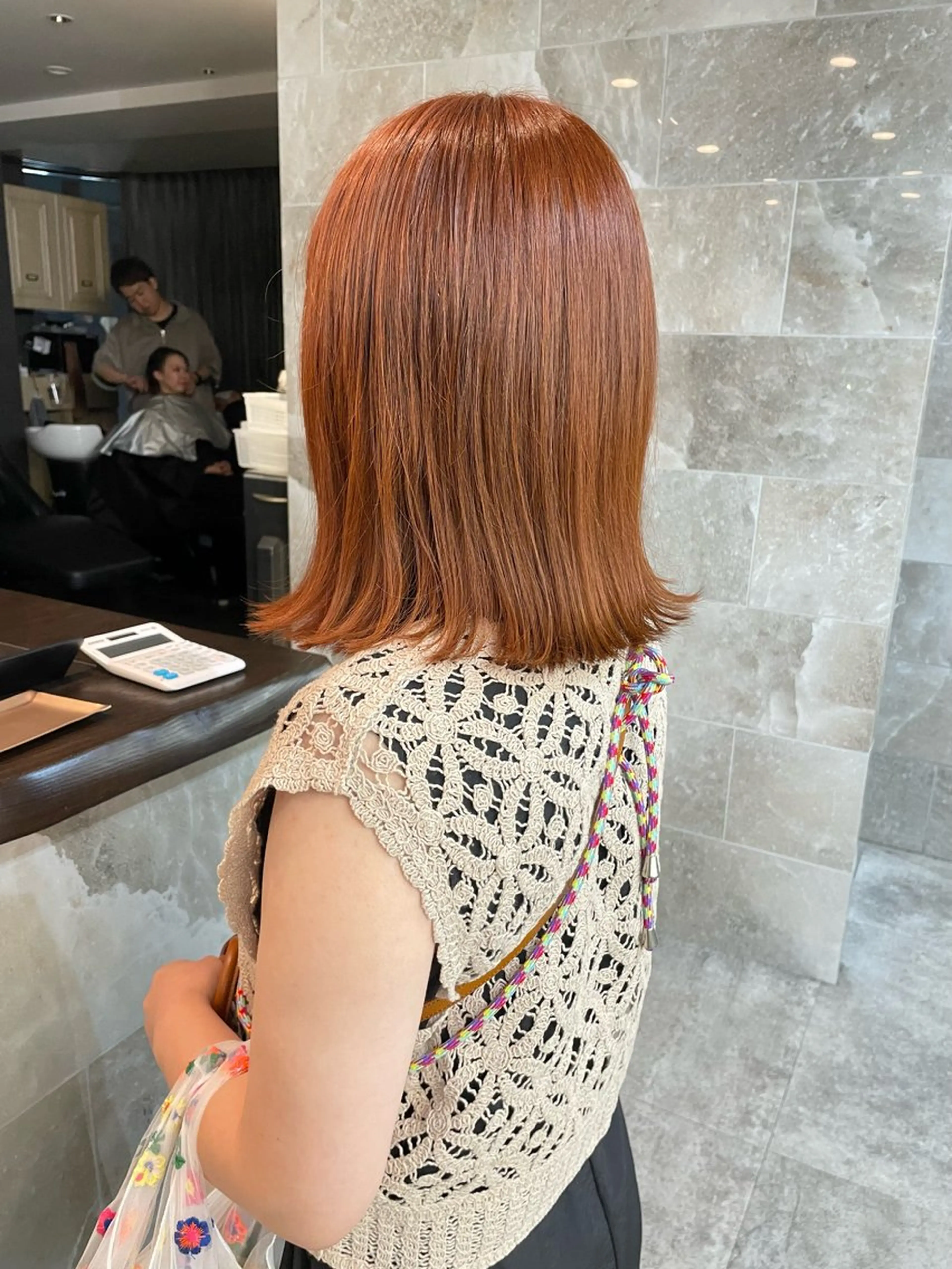 ミディアム カラー nana 似合わせカットのヘアスタイル