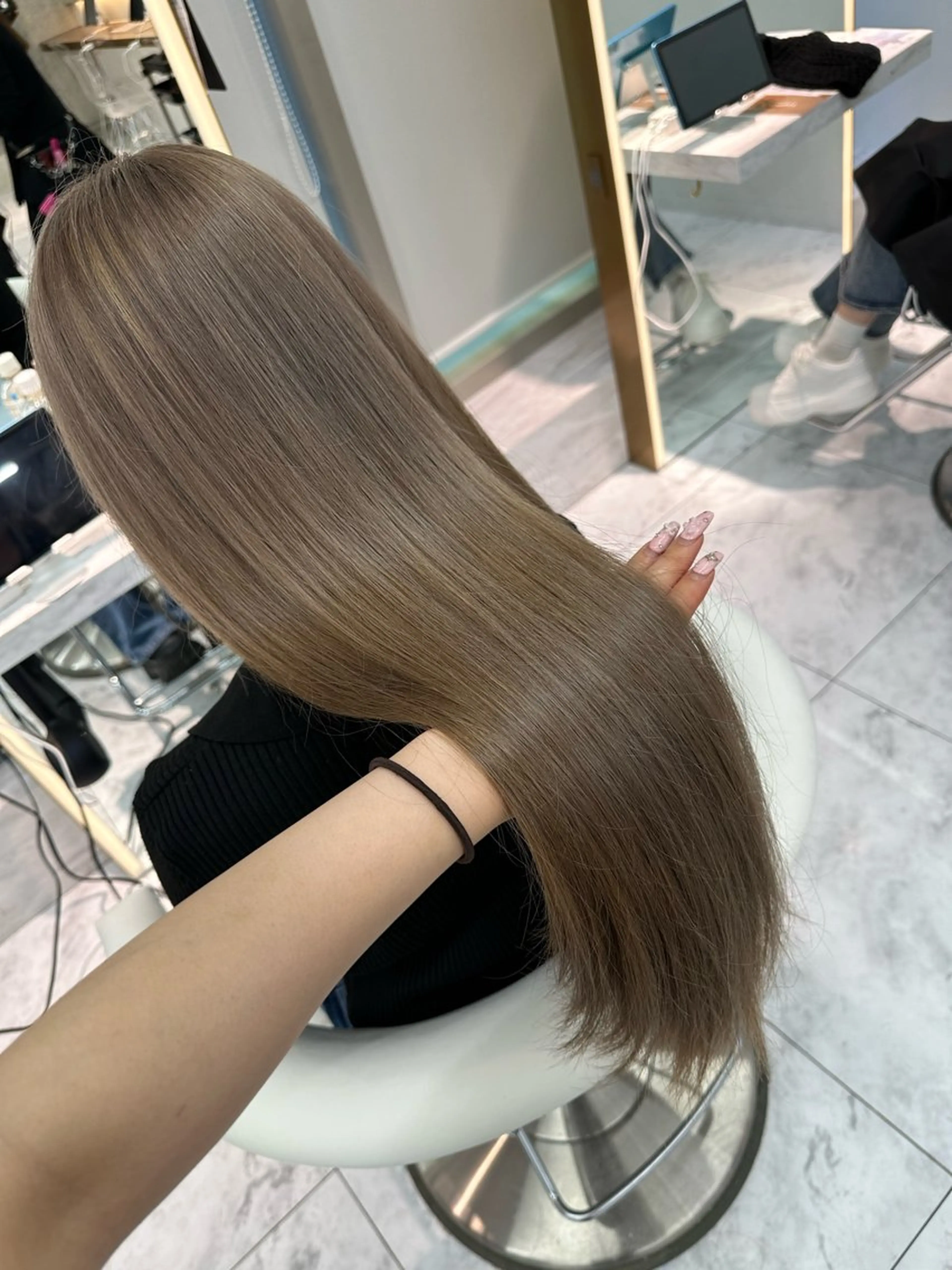 ロング ヘアカラー トリートメント 🍒楓🍒北九州1 艶カラー作る人🎨のヘアスタイル