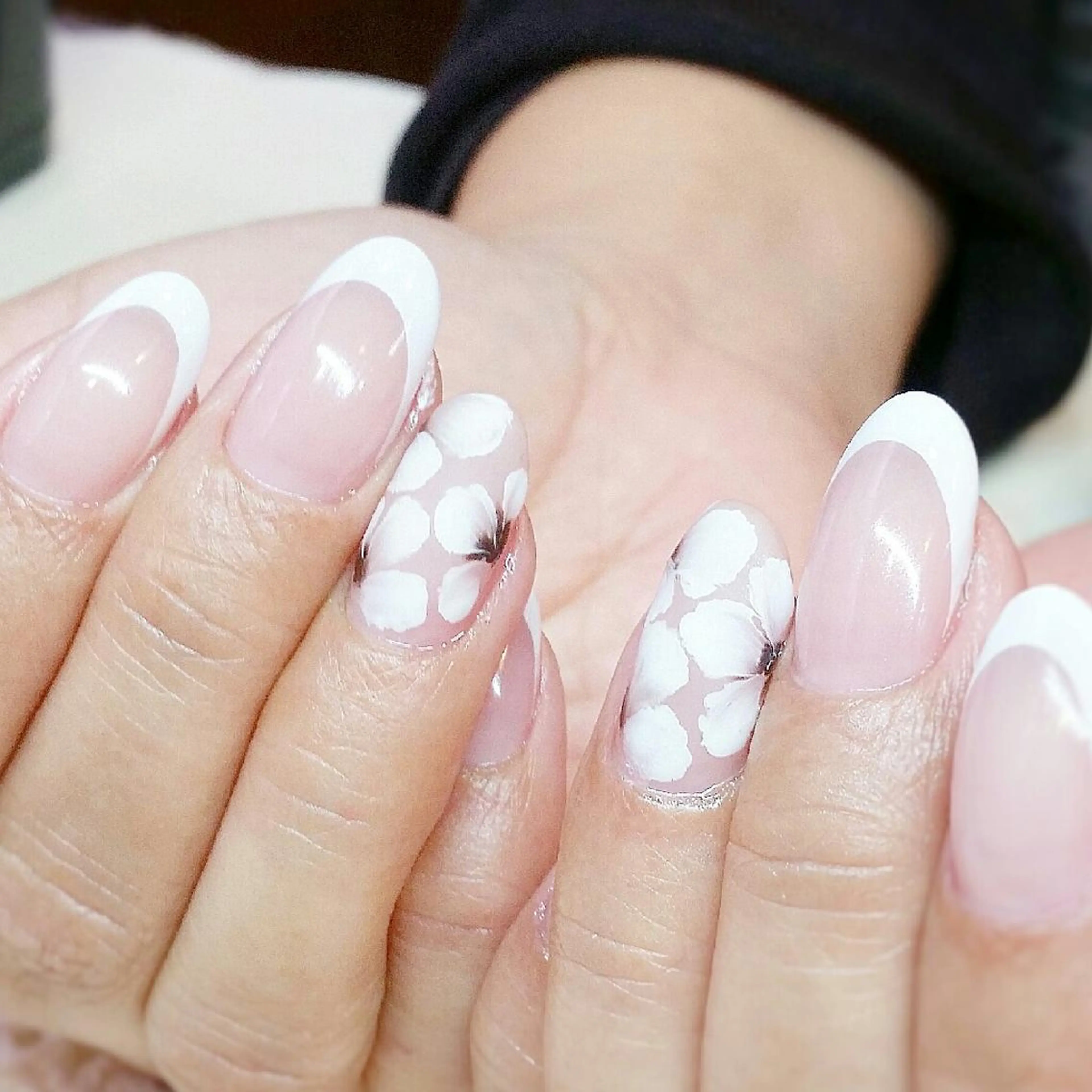 ミディアム ネイル フレンチネイル 古屋 勢子のその他イメージ