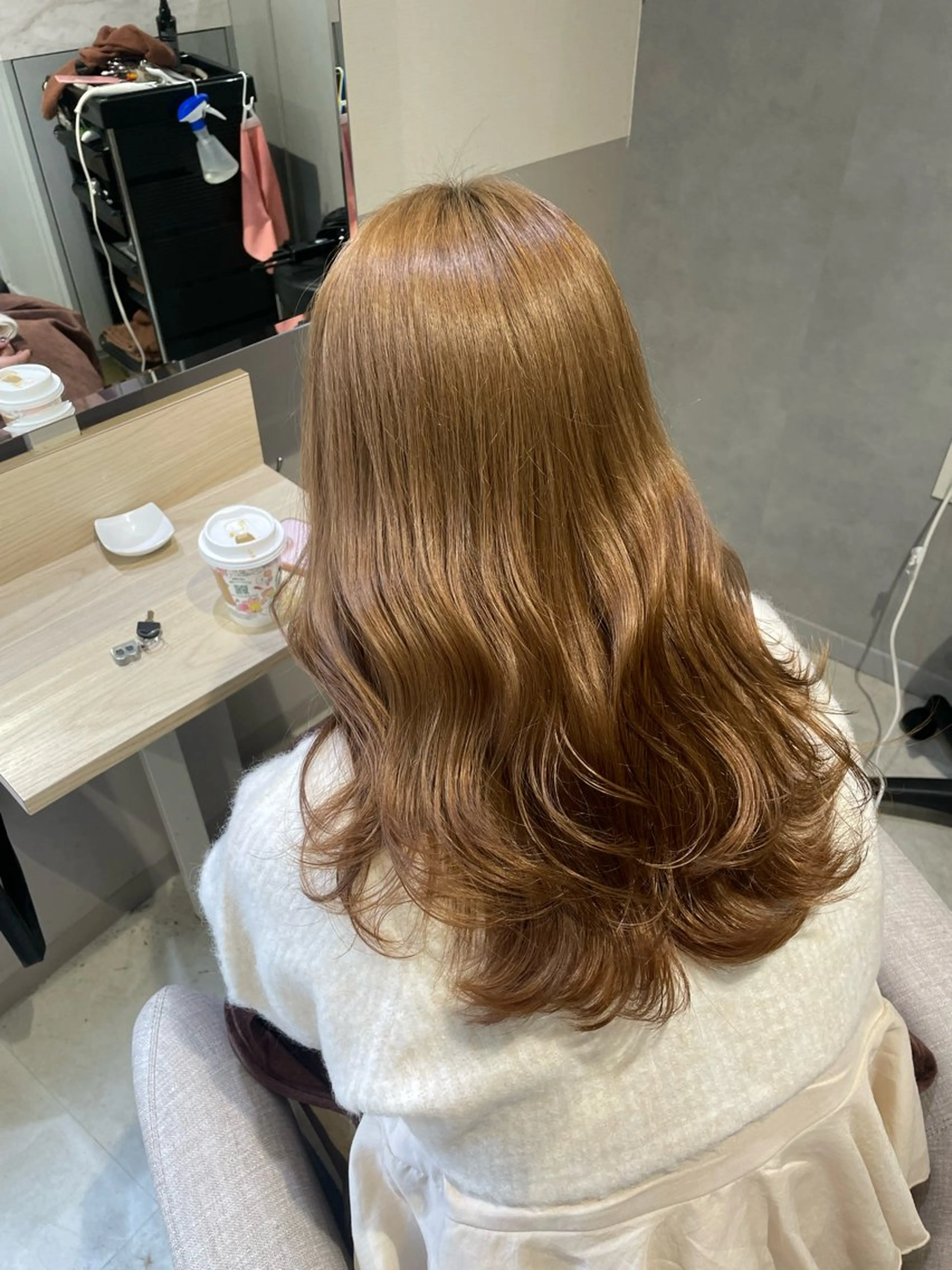 セミロング カット トリートメント ayano / 透明感・くすみカラーのヘアスタイル