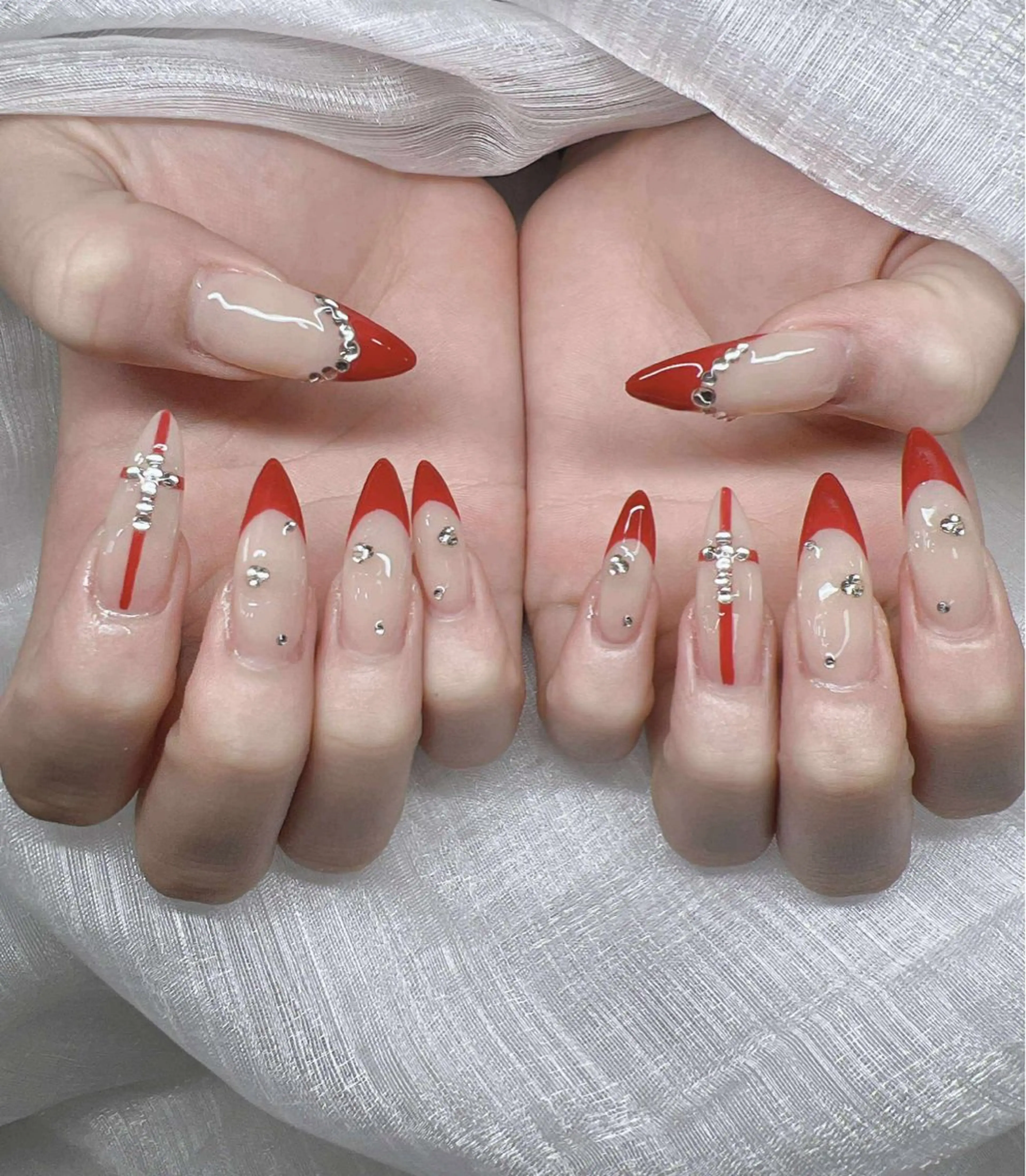 ネイル 長さ出し グラデーション キラキラネイル マグネットネイル ニュアンスネイル ハンドネイル Lee Nailsのネイルデザイン