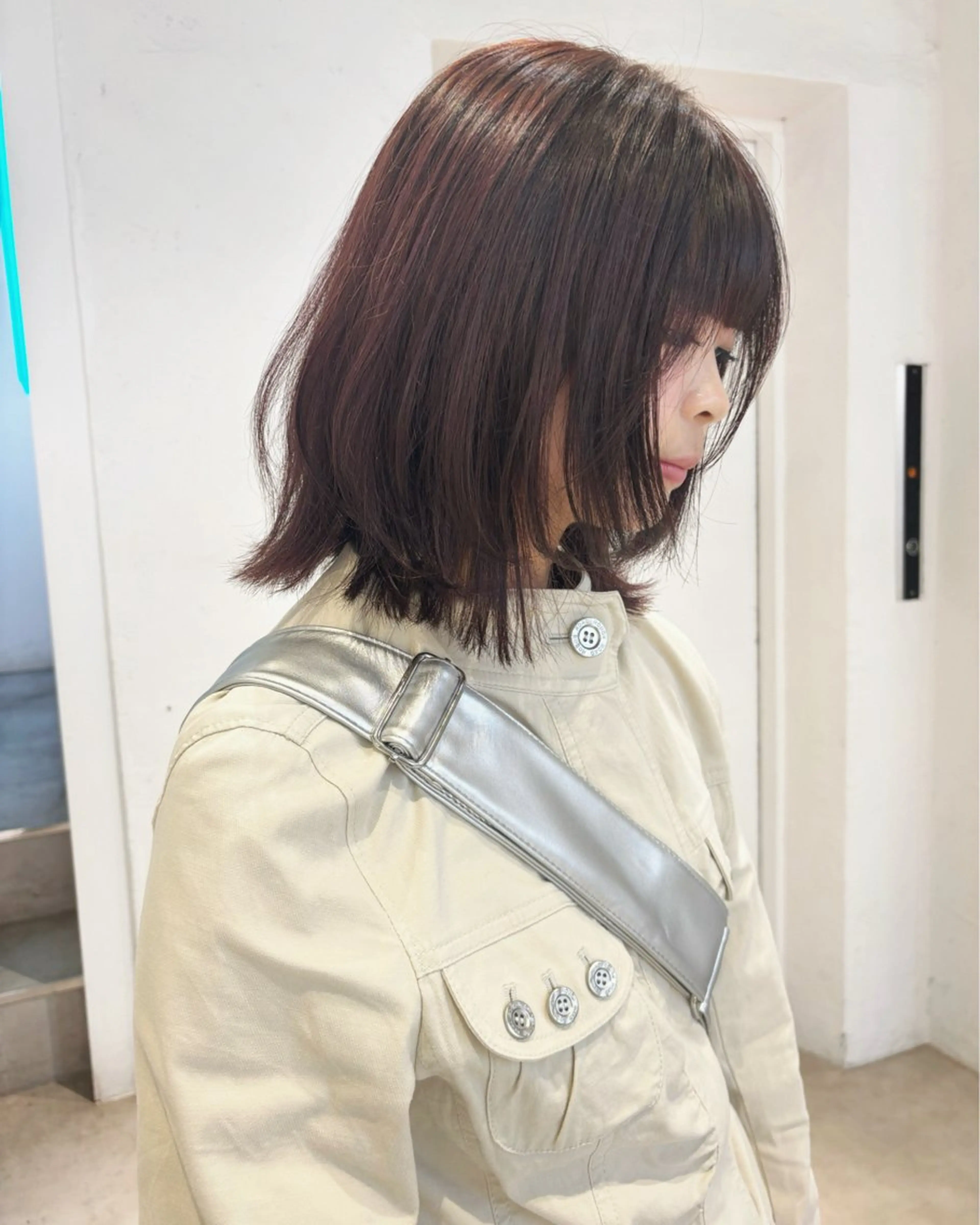 ショート カラー ボルドーカラー ヘアカラー トリートメント Kureha/ネイル レイヤー/酸性縮毛のヘアスタイル