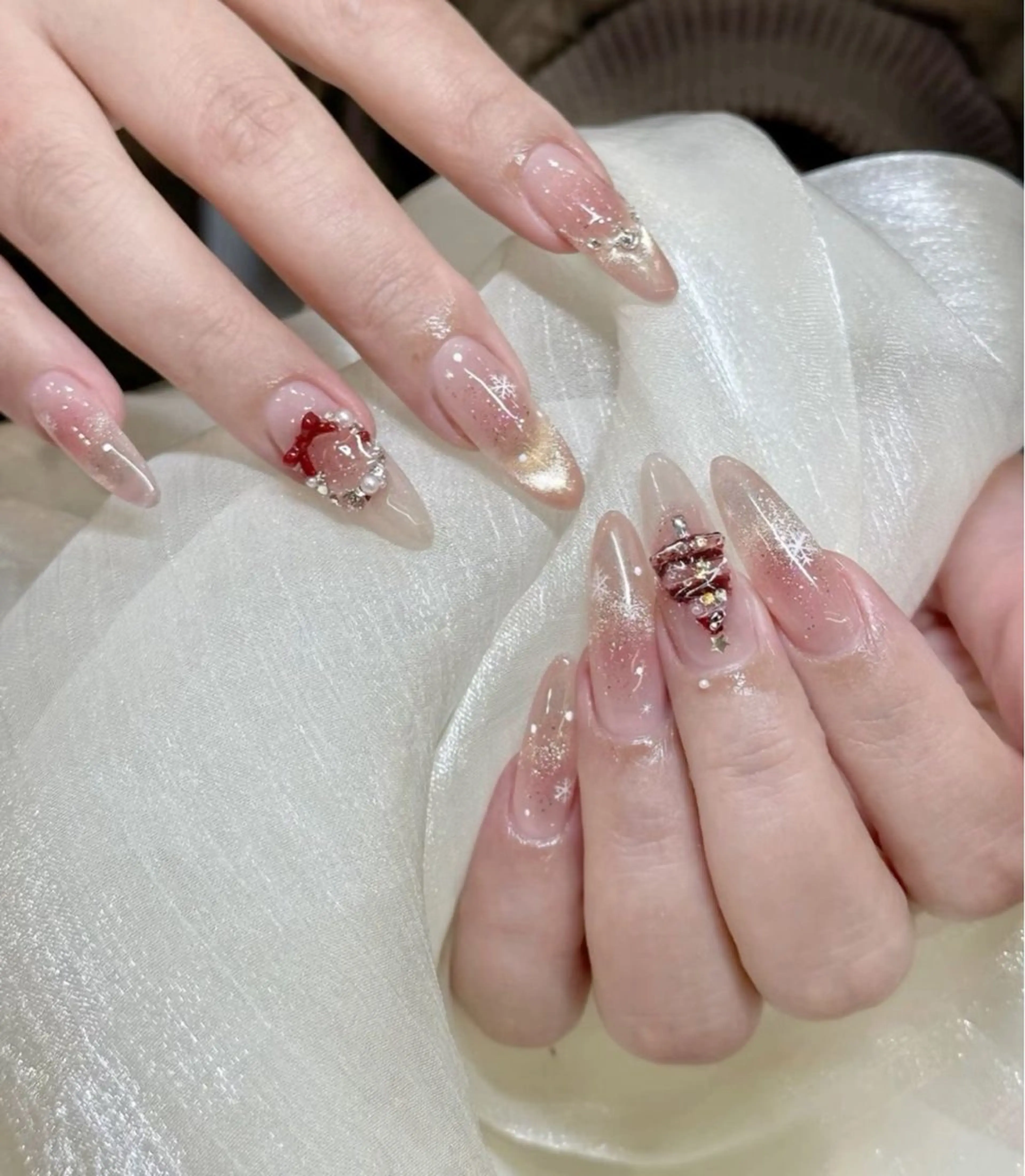 ネイル 韓国ネイル 持ち込み ハンドネイル EMI ANA.CHUOのネイルデザイン