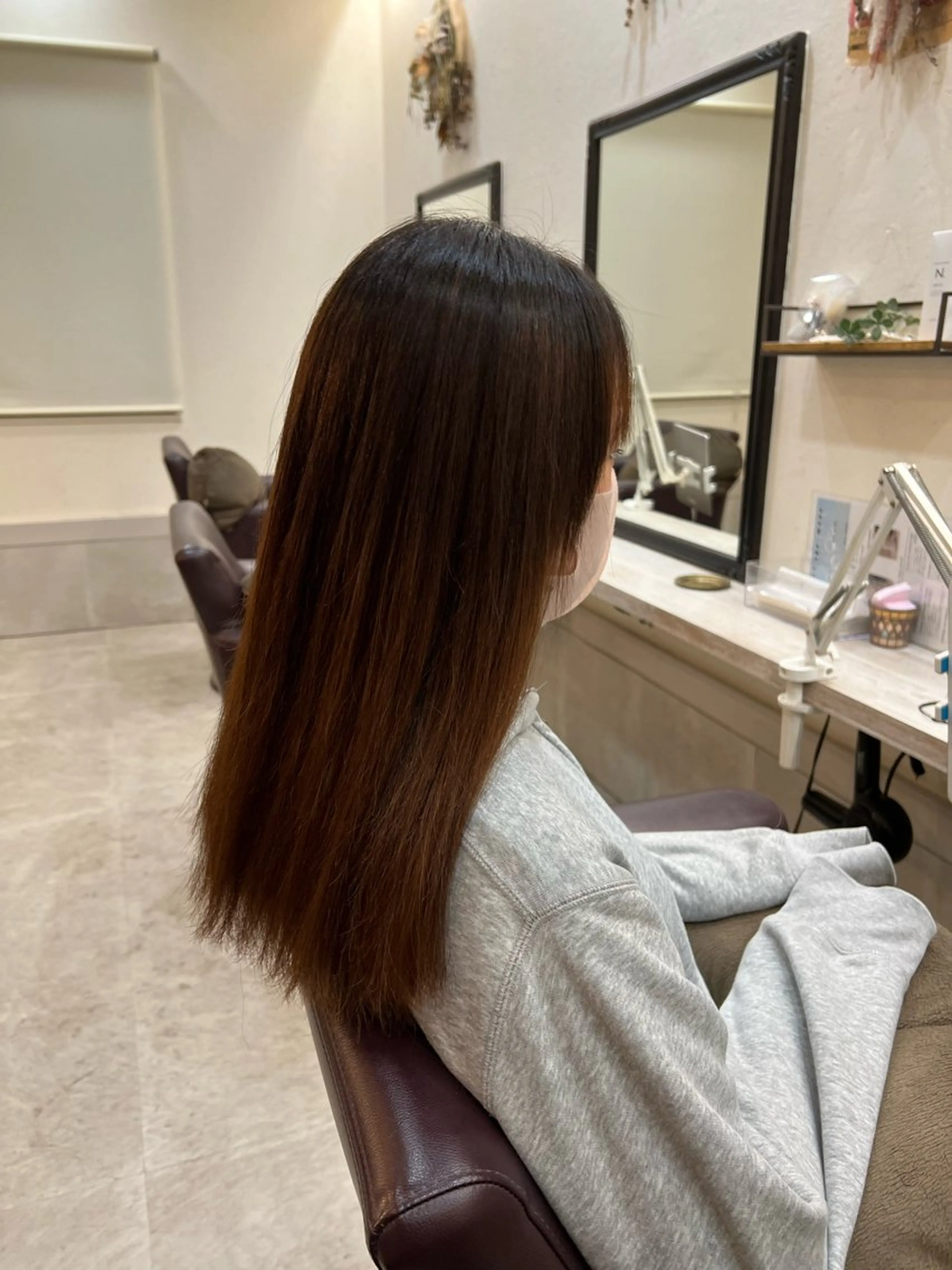 ロング カット 縮毛矯正 トリートメント 🌱ブリーチカラー しばただいき🌱のヘアスタイル