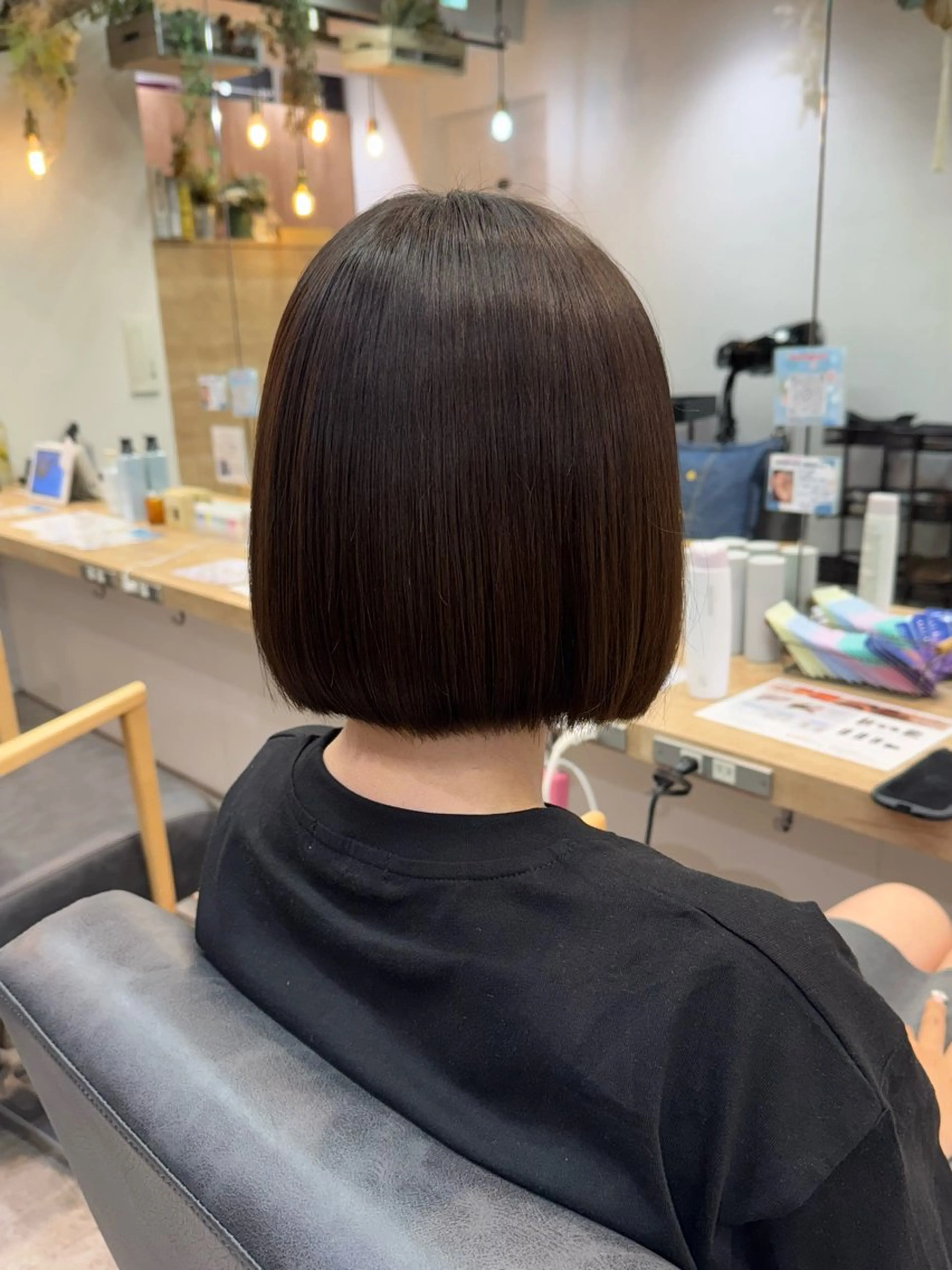 ショート カラー ボブ ヘアカラー トリートメント ヘアセット 縮毛矯正/艶暖色 カラー/パーマひふみのヘアスタイル