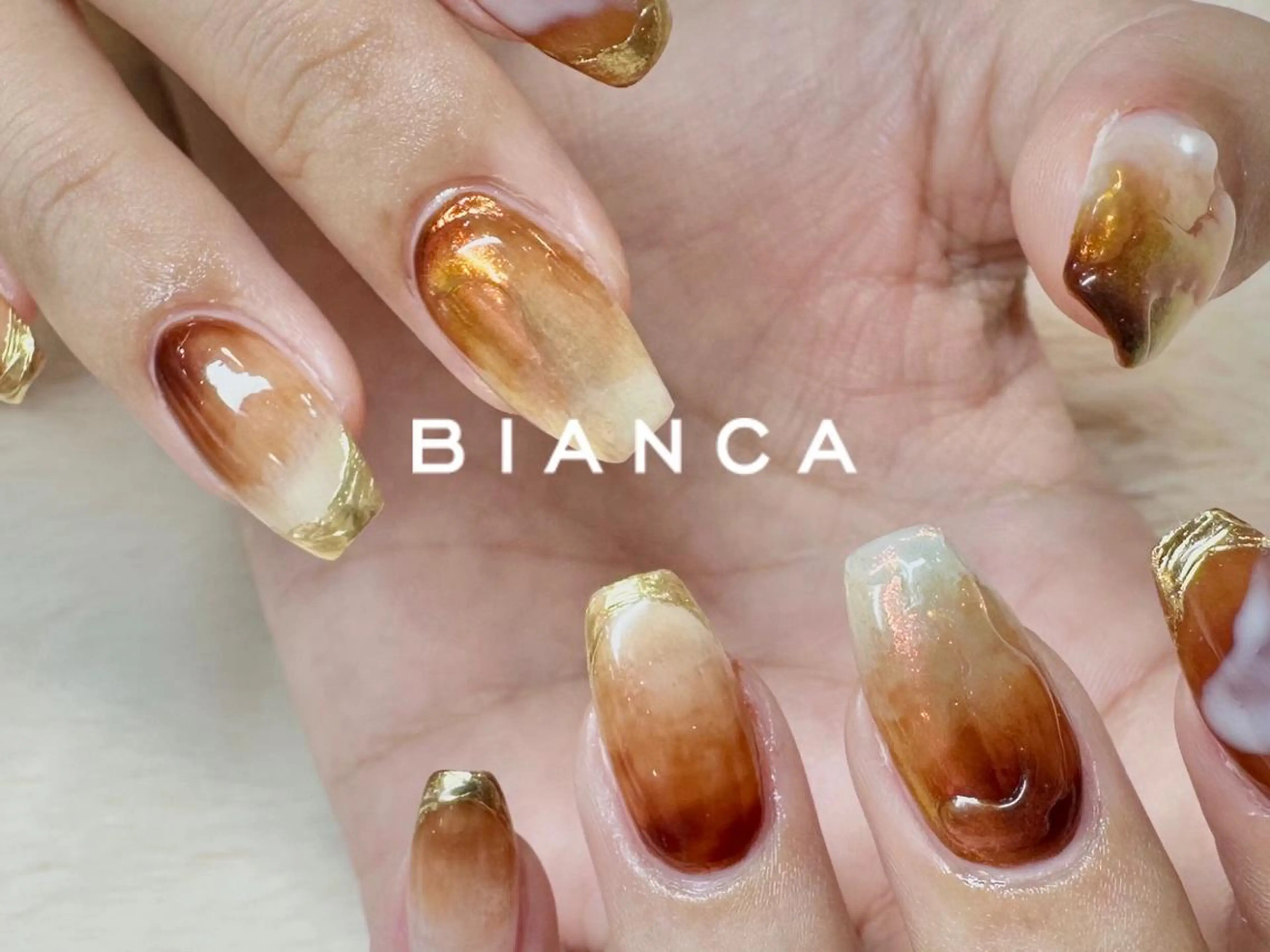 ネイル オーロラネイル ミラーネイル ニュアンスネイル ハンドネイル 痛ネイル🩶推し活 🤍店長sagawaのネイルデザイン