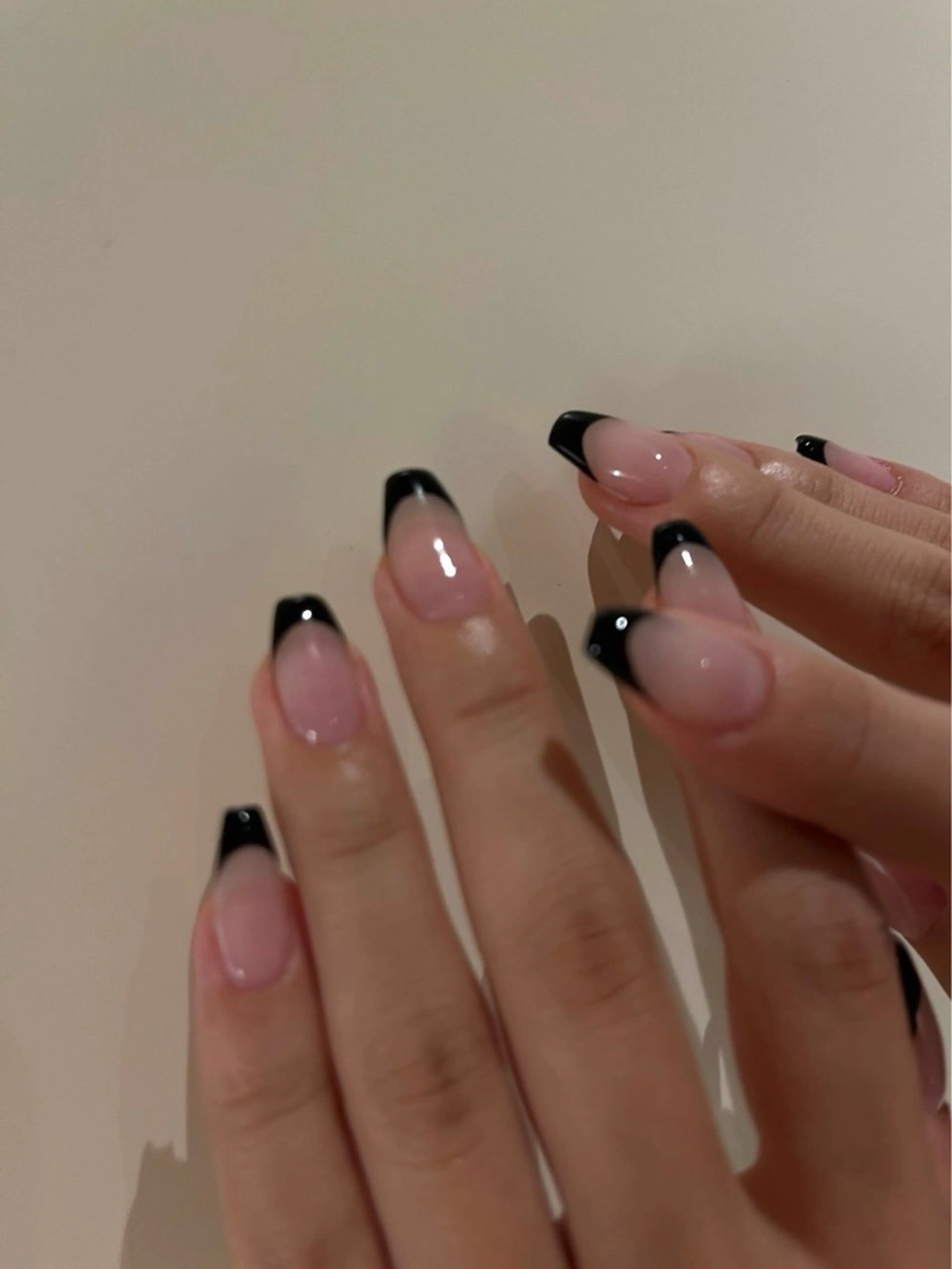 フレンチネイル　(ペースカラー込み)の写真
