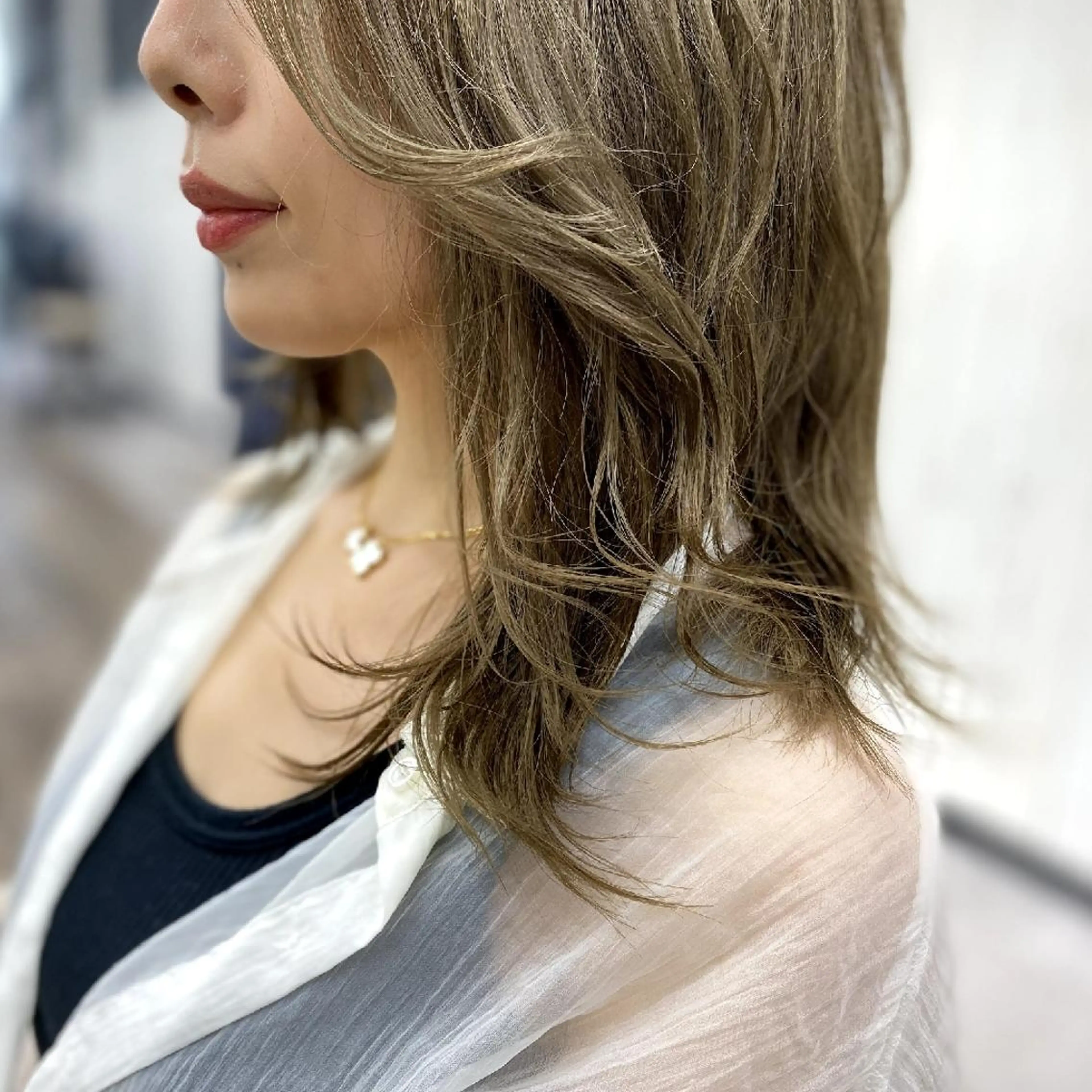 セミロング カラー ヘアカラー トリートメント 似合わせ小顔カット 🌟神谷 ヨシタカのヘアスタイル