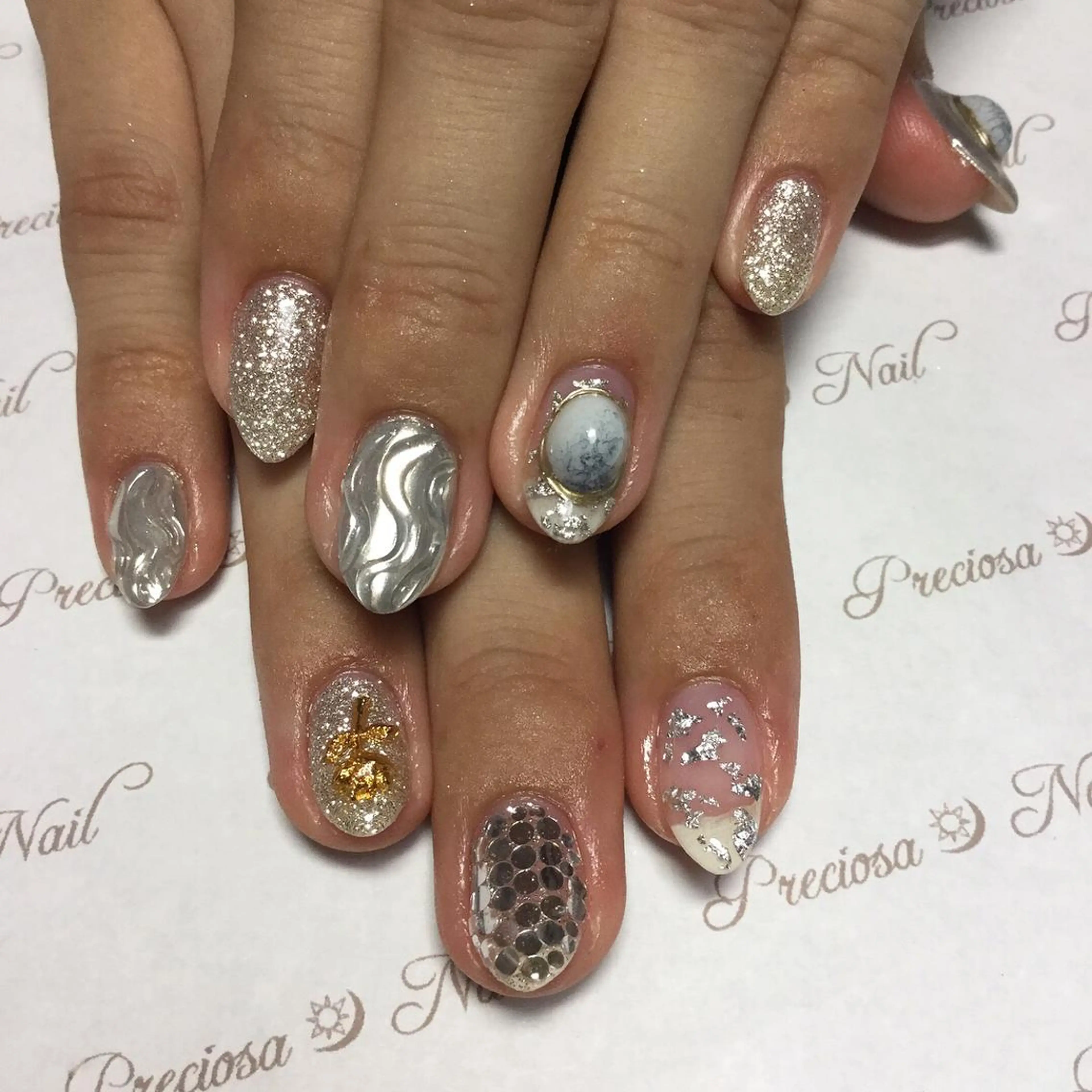 ネイル preciosa.nail所属・久場 晴美のネイルデザイン