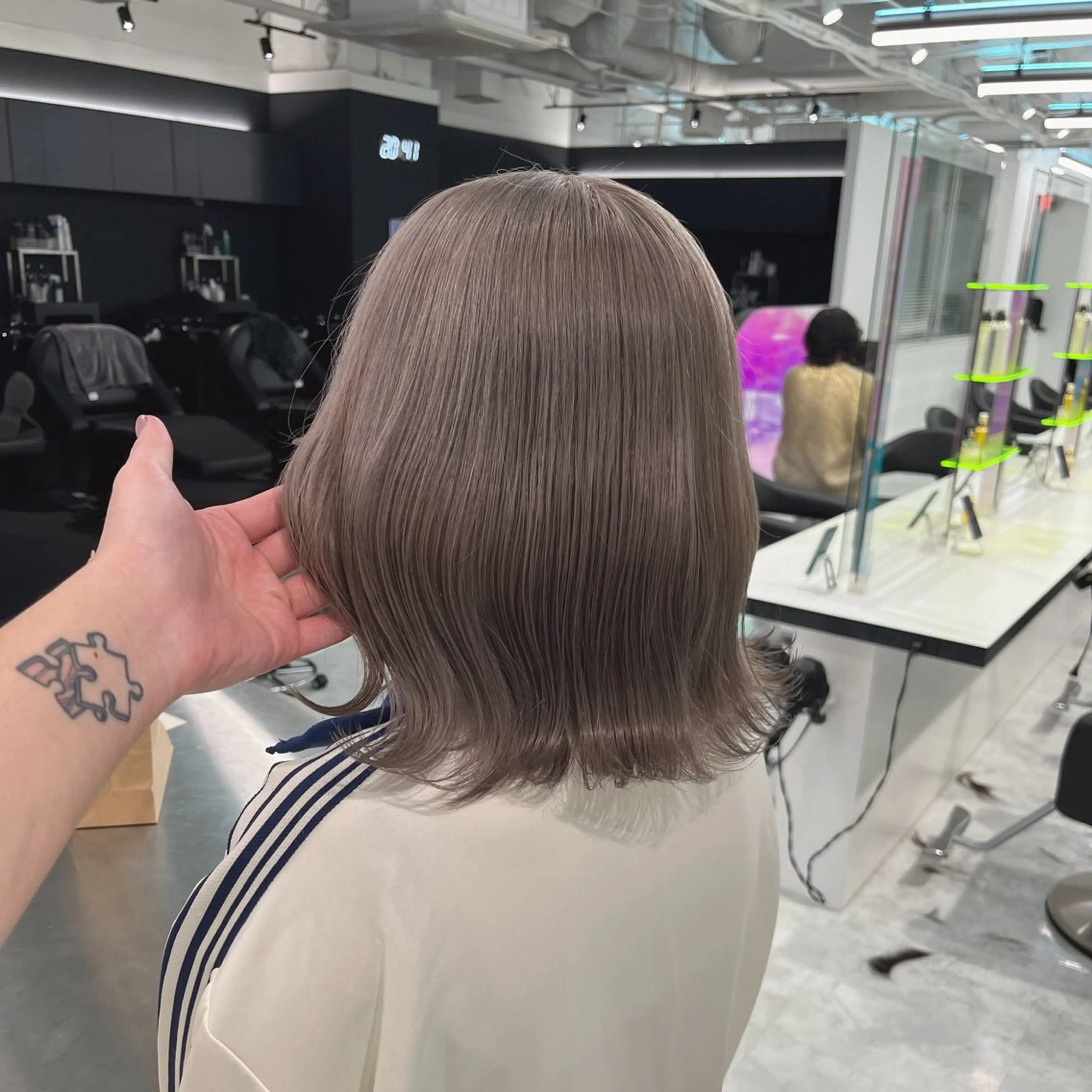 セミロング カラー ヘアカラー ブリーチボブNo.1 🥇/KOHEIのヘアスタイル