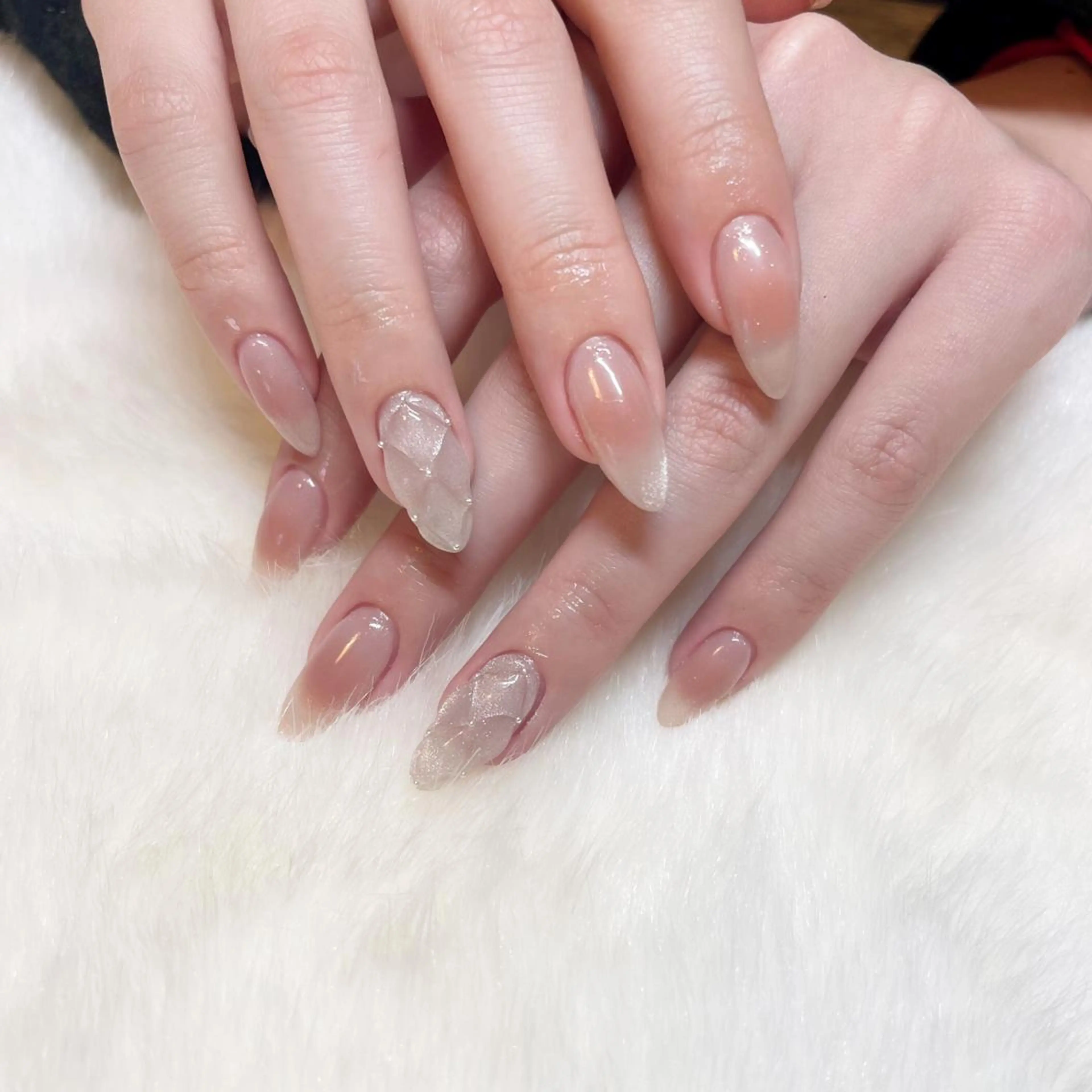 ネイル チークネイル フレンチネイル マグネットネイル BINEL REINAのネイルデザイン