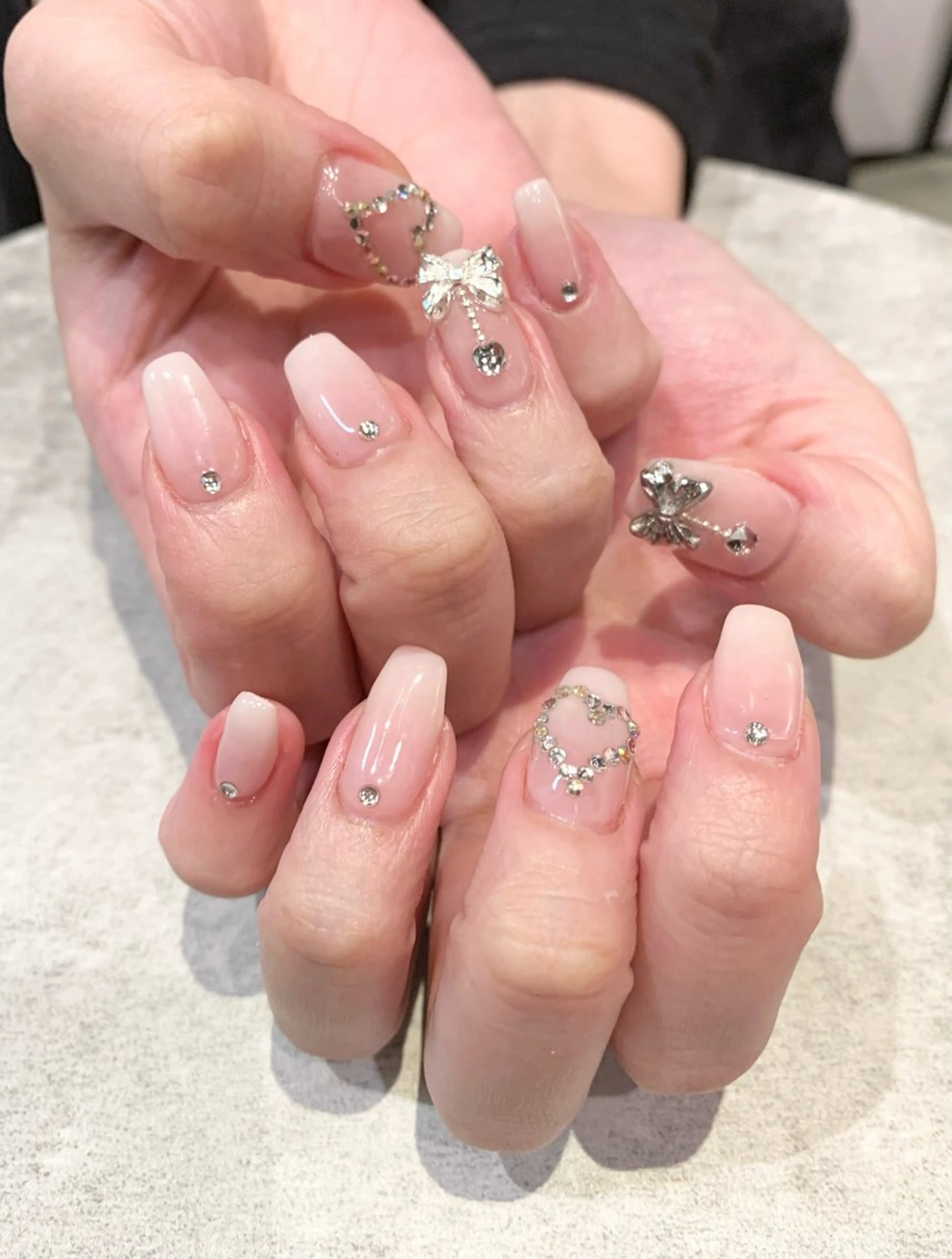 ネイル ハンドネイル ecrin 💎 mayuのネイルデザイン