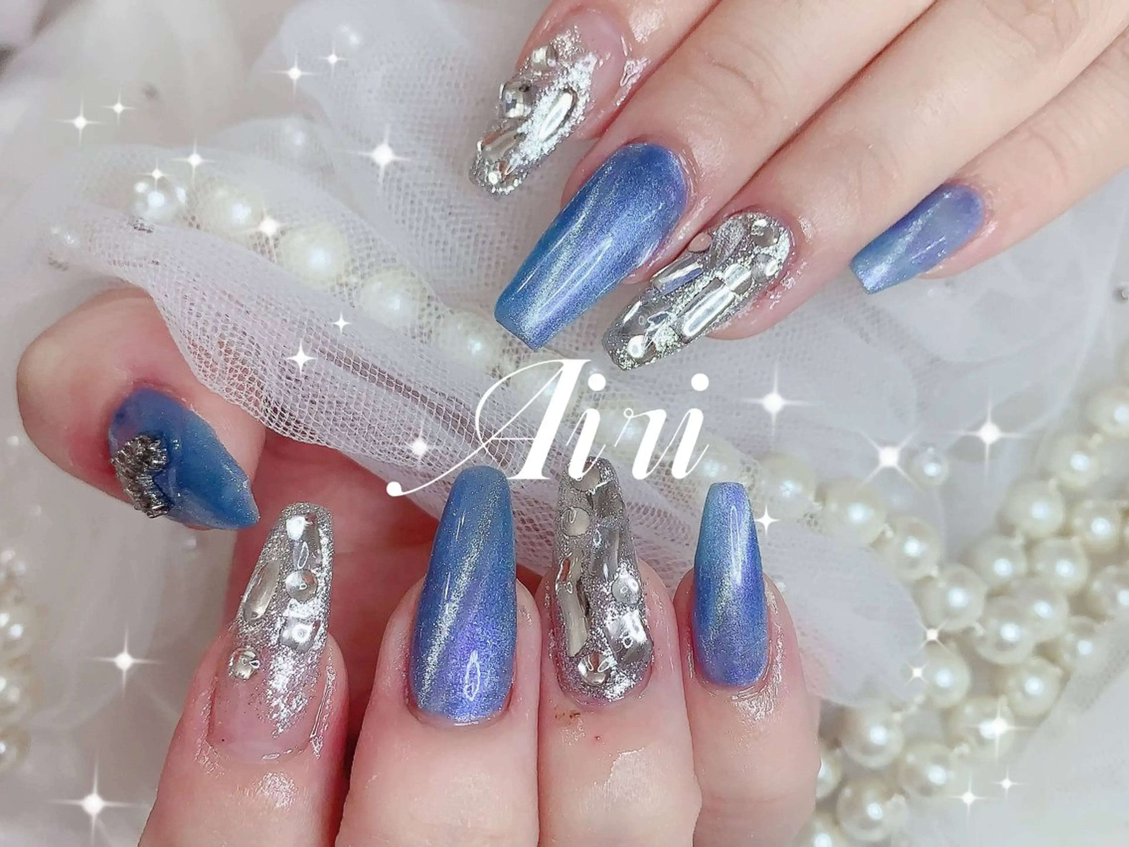 ネイル ハンドネイル ネイルサロンAiri 長さ出し·シンプルのネイルデザイン