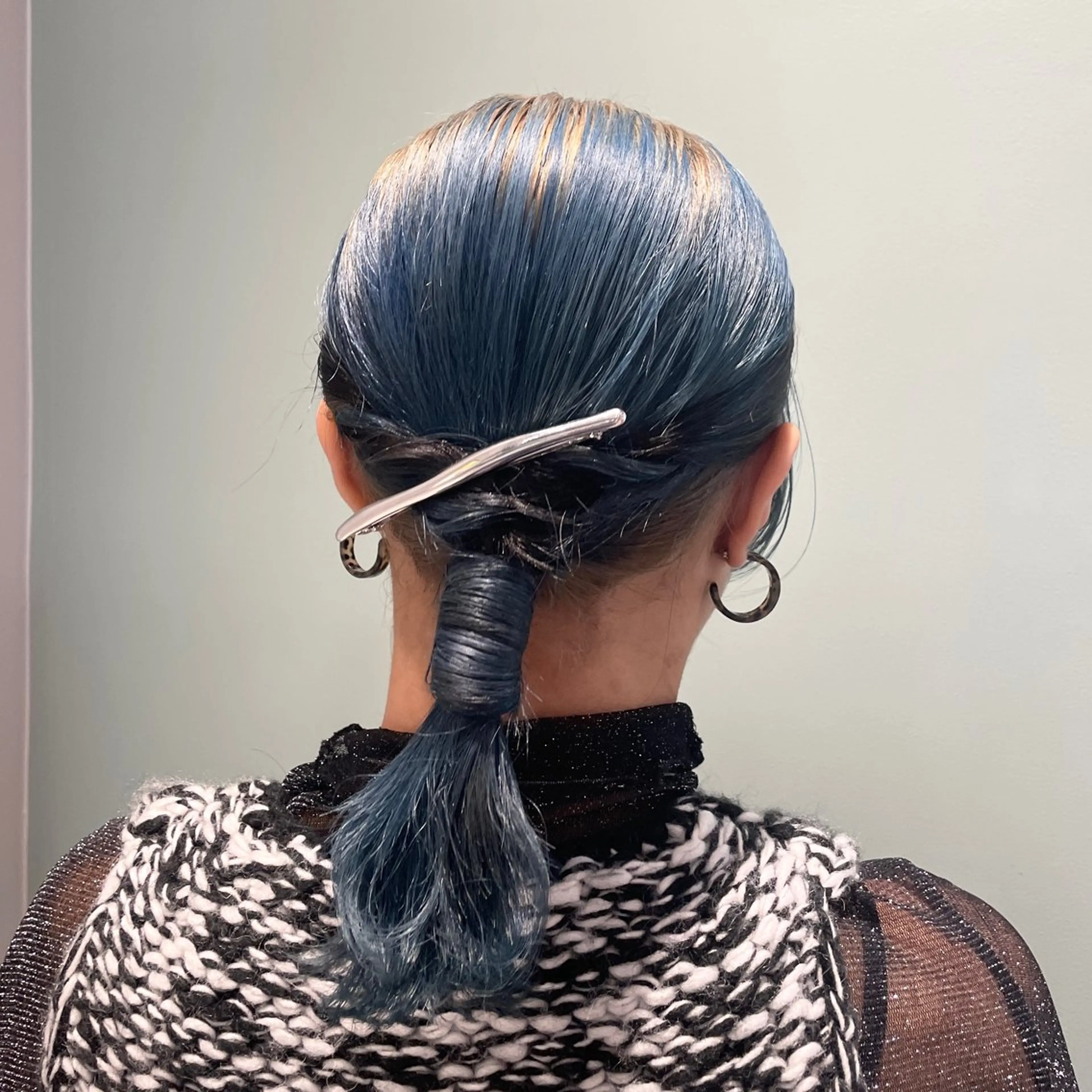 ミディアム ヘアアレンジ ヘアセット 透明感カラー/ アレンジ/篠崎渚彩のヘアスタイル