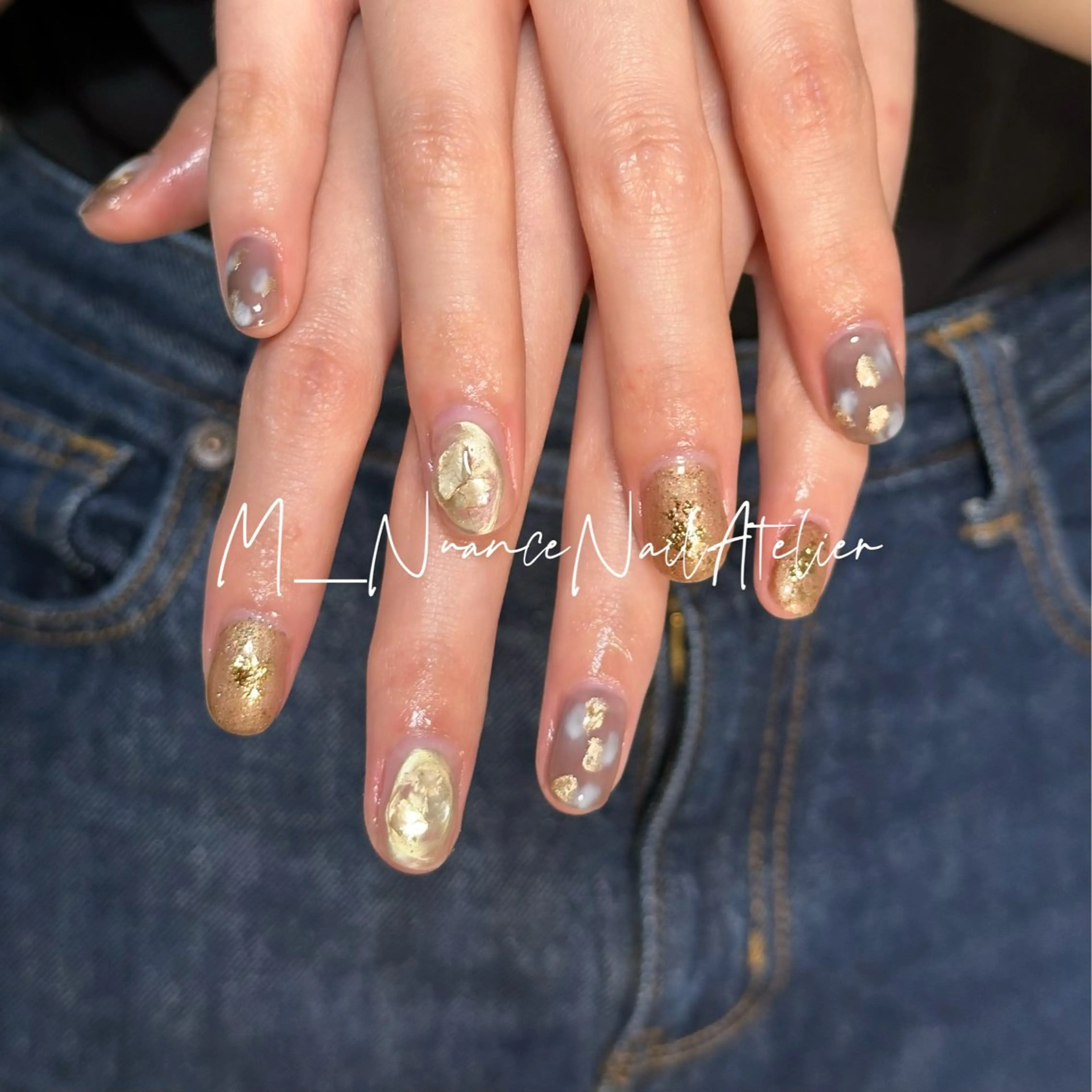 ネイル マグネットネイル ニュアンスネイル オフィスネイル シンプルネイル ハンドネイル GO TODAY横浜Solace店所属・M___nail atelierのネイルデザイン
