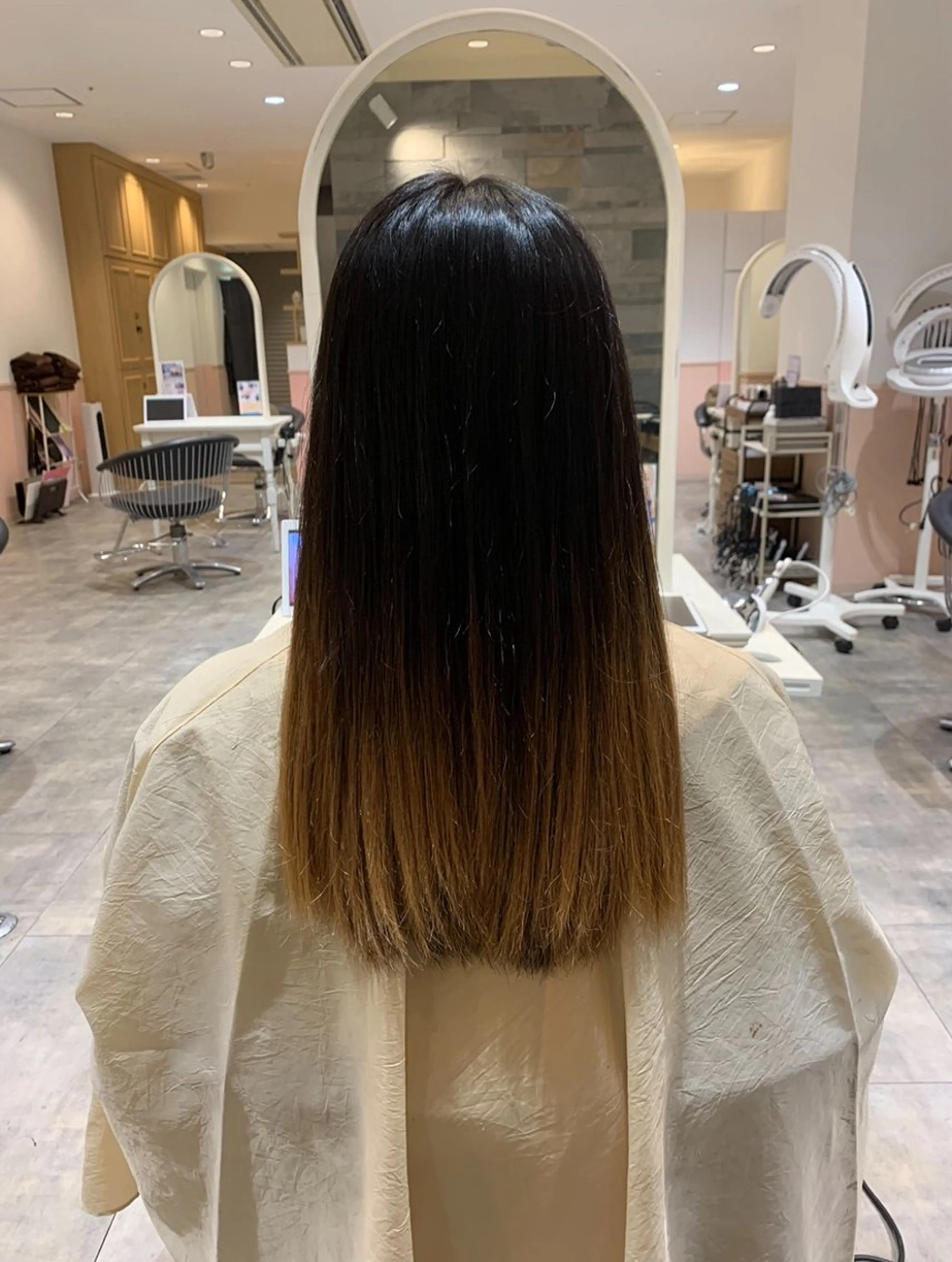 ロング 梅田美容室　山本 歩夢のヘアスタイル