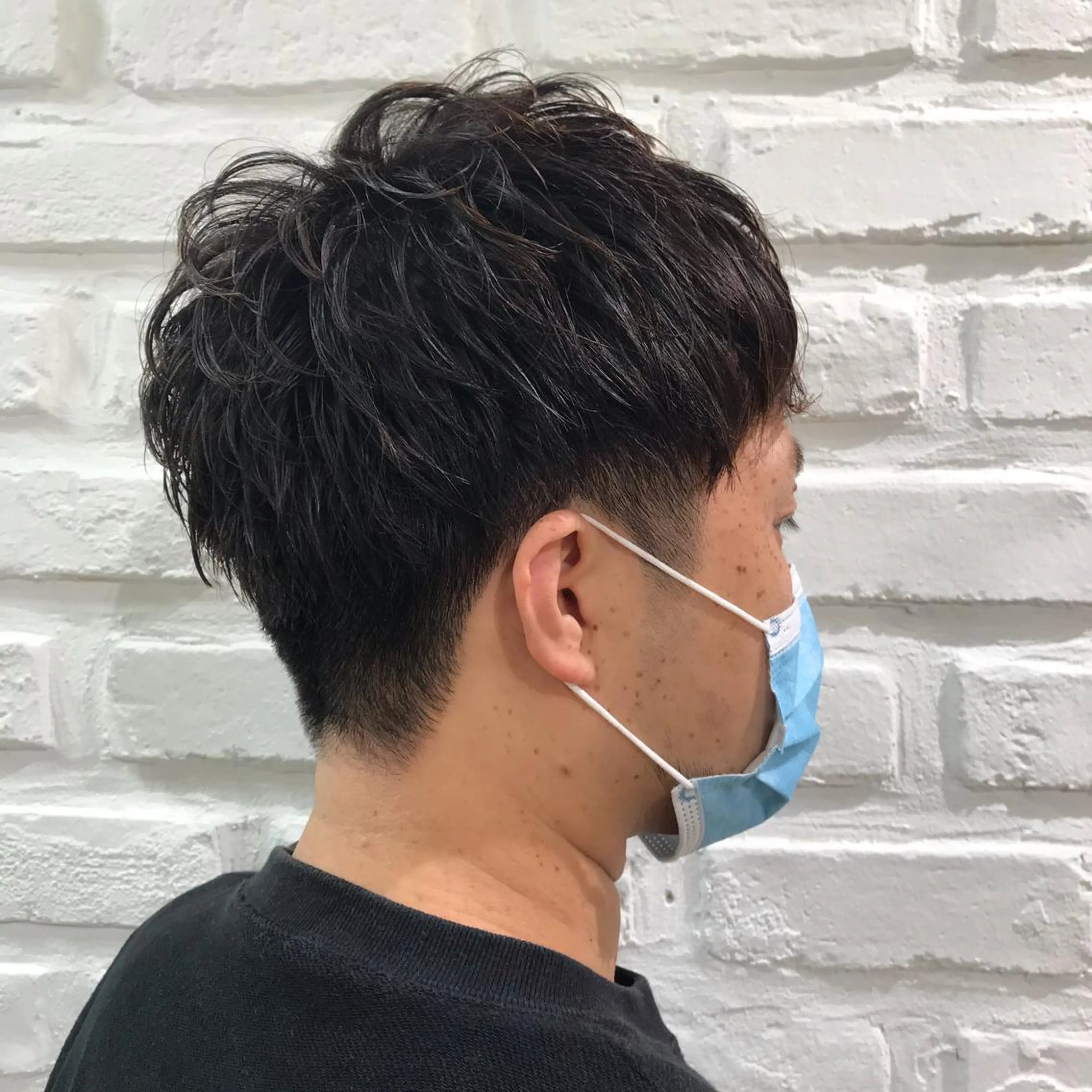 ショート パーマ メンズ メンズパーマ 刈り上げ 暖色カラー💜 中山由梨のヘアスタイル