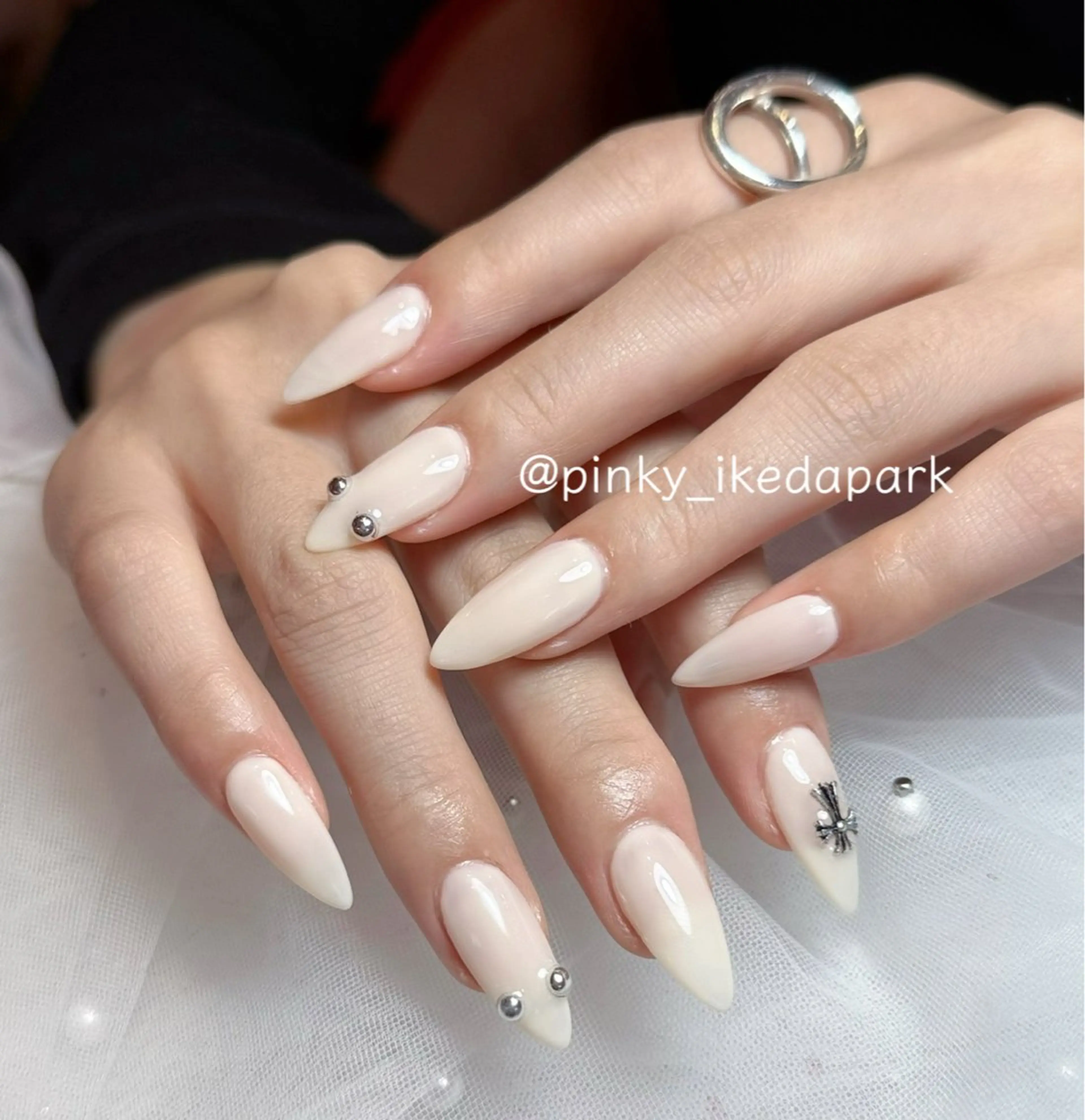 ネイル ハンドネイル PINKY nail所属・ピンキー 池田公園店のネイルデザイン