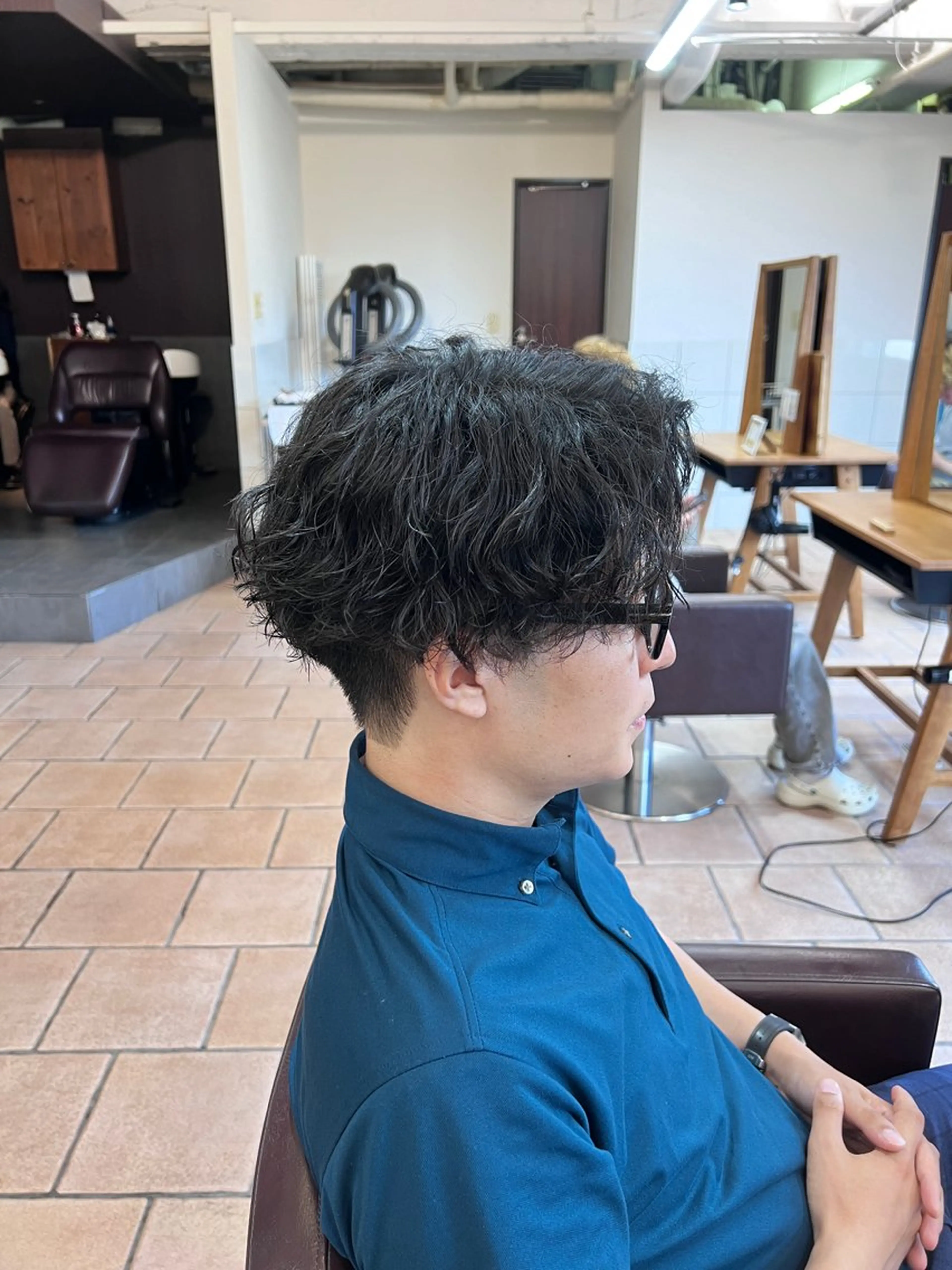 ショート パーマ メンズ メンズパーマ ツイストスパイラルパーマ 波巻きパーマ スパイラルパーマ カット パーマ メンズカットパーマ ✂️ JOYAのヘアスタイル