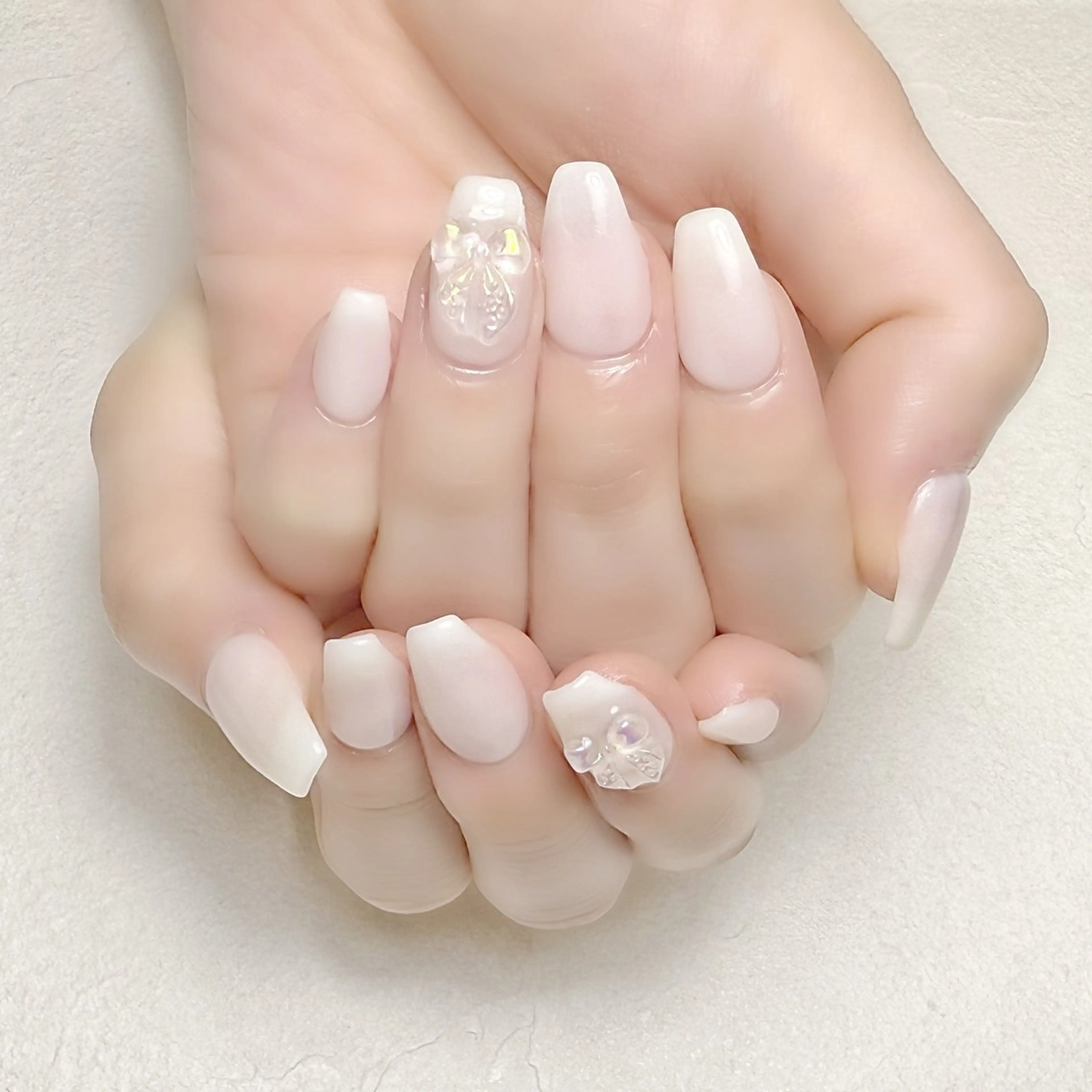 ネイル オフィスネイル リボン rouse nail RISATOのネイルデザイン