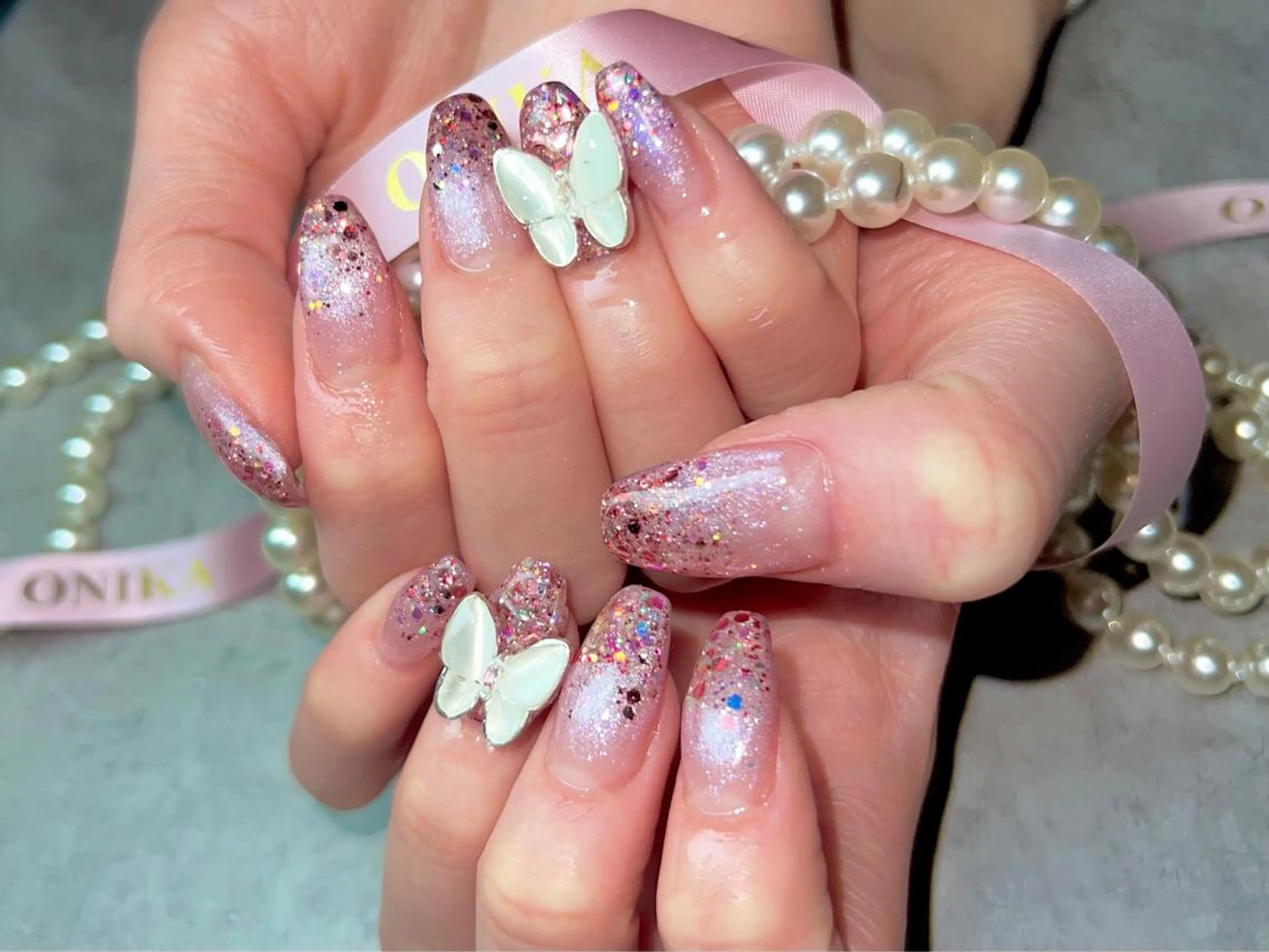 ミディアム ハンドネイル ハンドケア ONIKA Nail 青山通り店所属・ONIKA Nail 表参道A4🦋2分のネイルデザイン